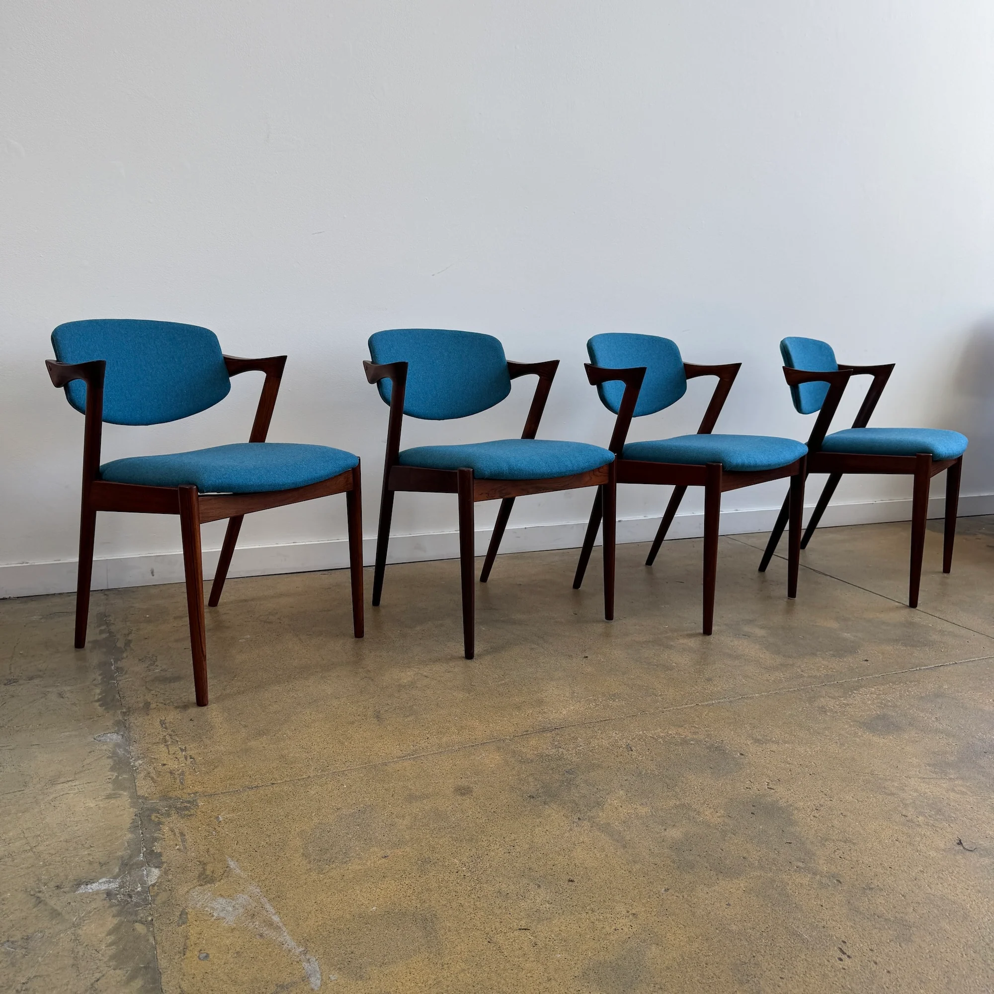 Danish Modern Kai Kristiansen set of 4 Rosewood Model 42 Dining Chairs (Fully Restored)