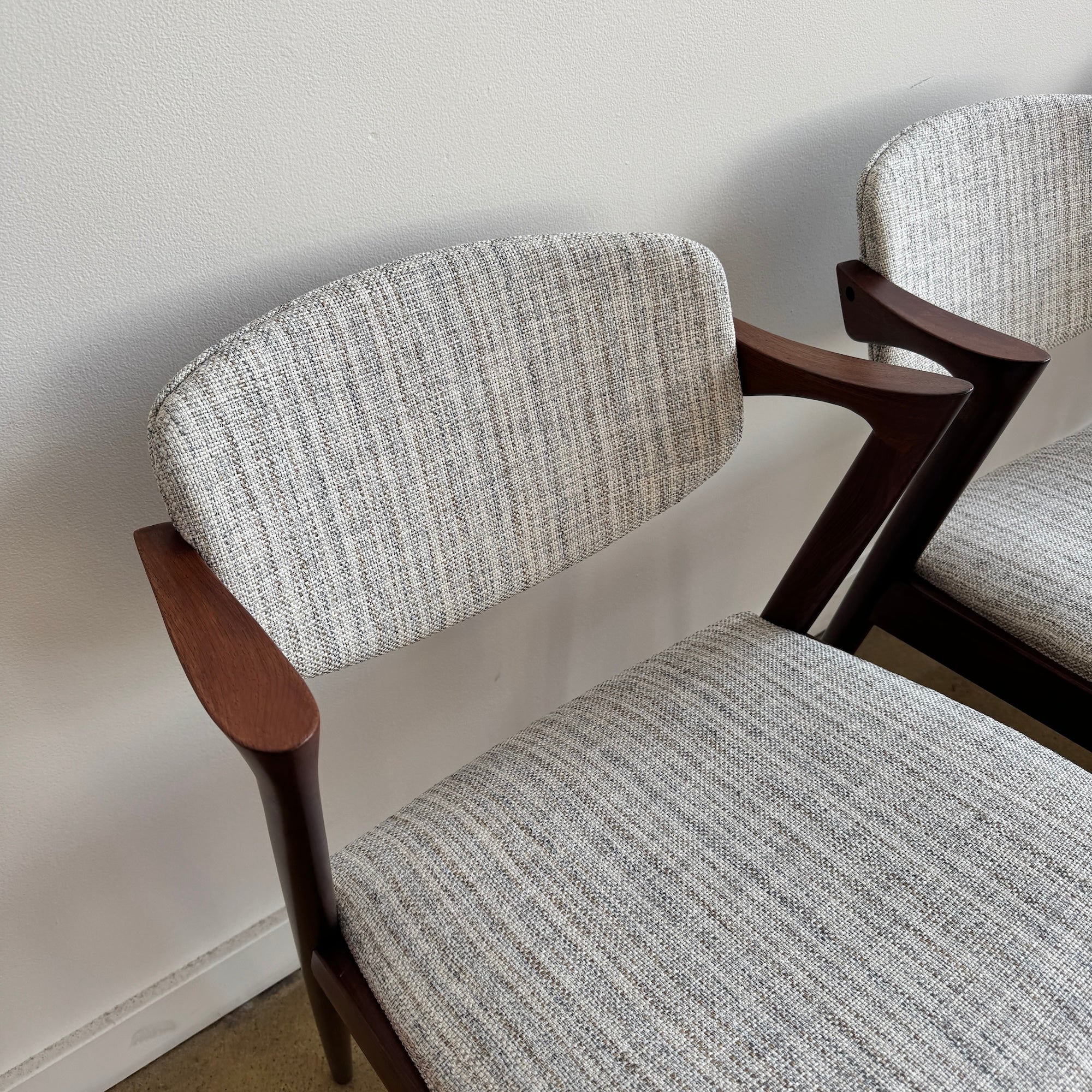 Danish Modern Kai Kristiansen set of 4 Rosewood Model 42 Dining Chairs (New Upholstery + Fully Refinished) - Image 7