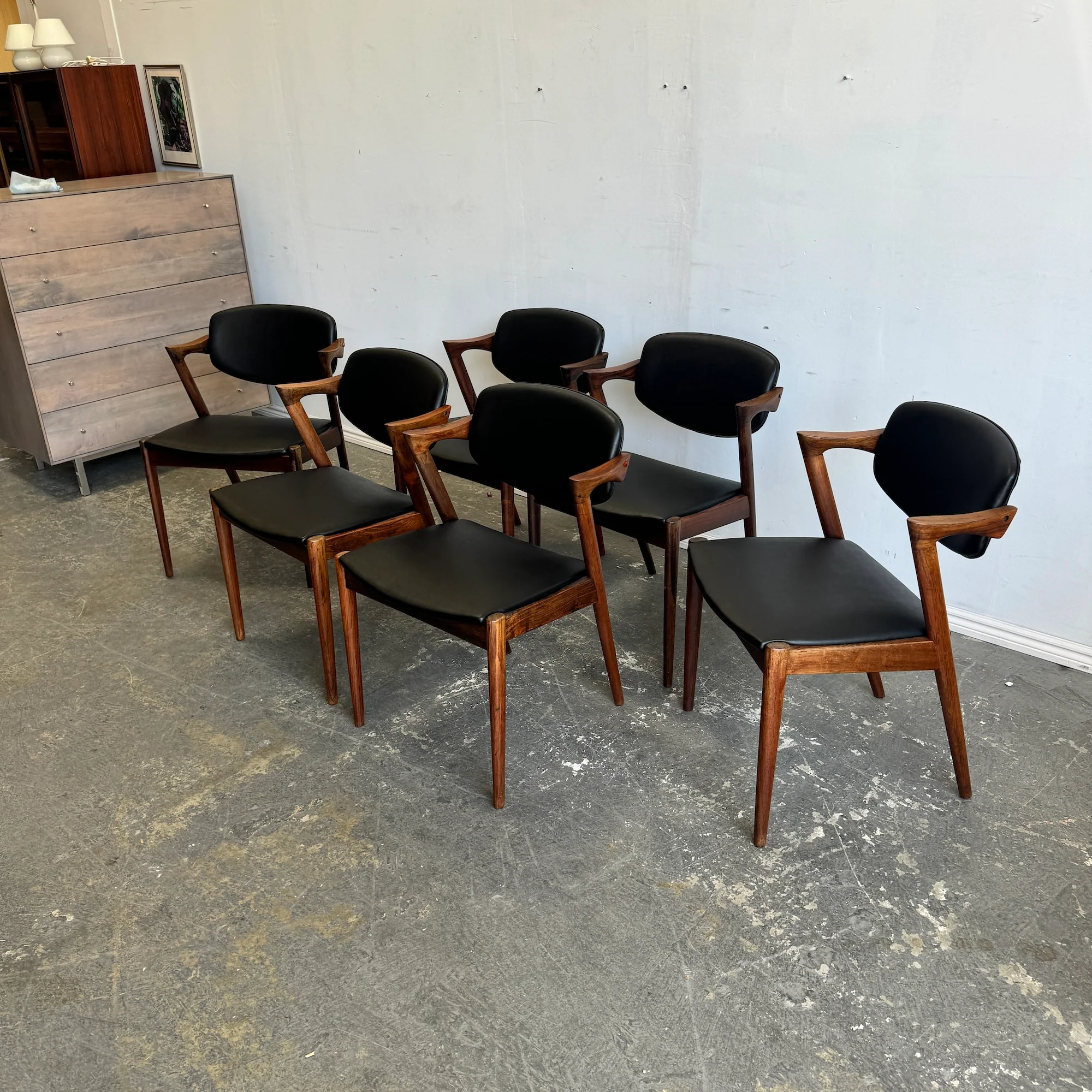Danish Modern Kai Kristiansen set of 6 Rosewood Model 42 Dining Chairs - Image 3