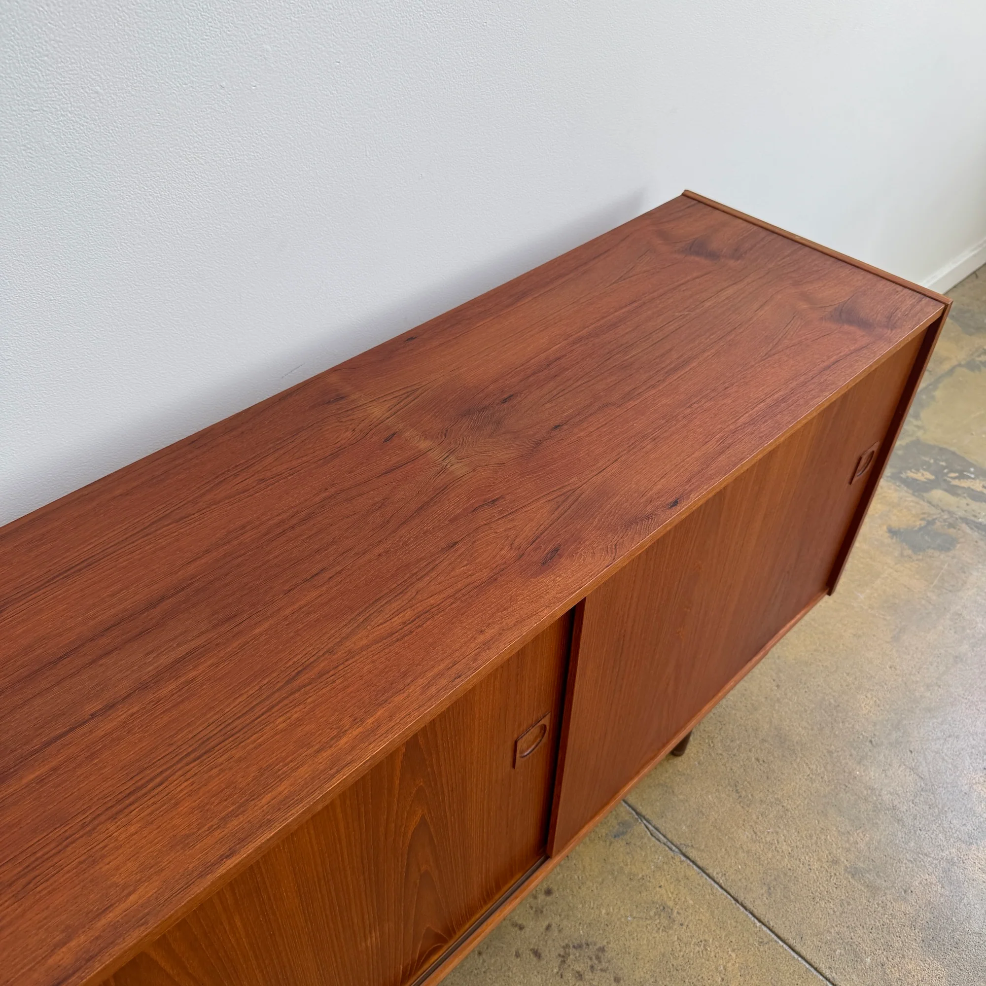 Danish Modern Large Teak Sliding Sideboard, 1960s - Image 4