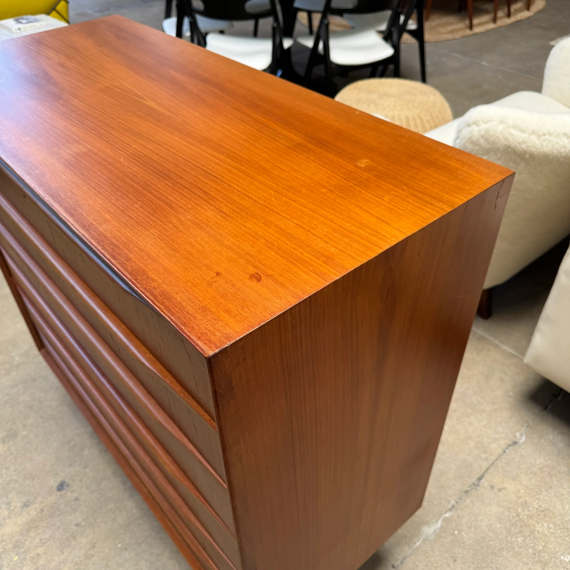 Danish Modern Low dresser with 6 Drawers in Teak, 1960s - Image 6