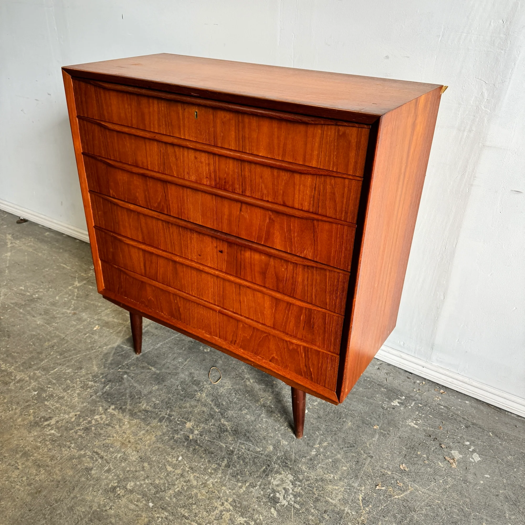 Danish Modern Low dresser with 6 Drawers in Teak, 1960s - Image 3