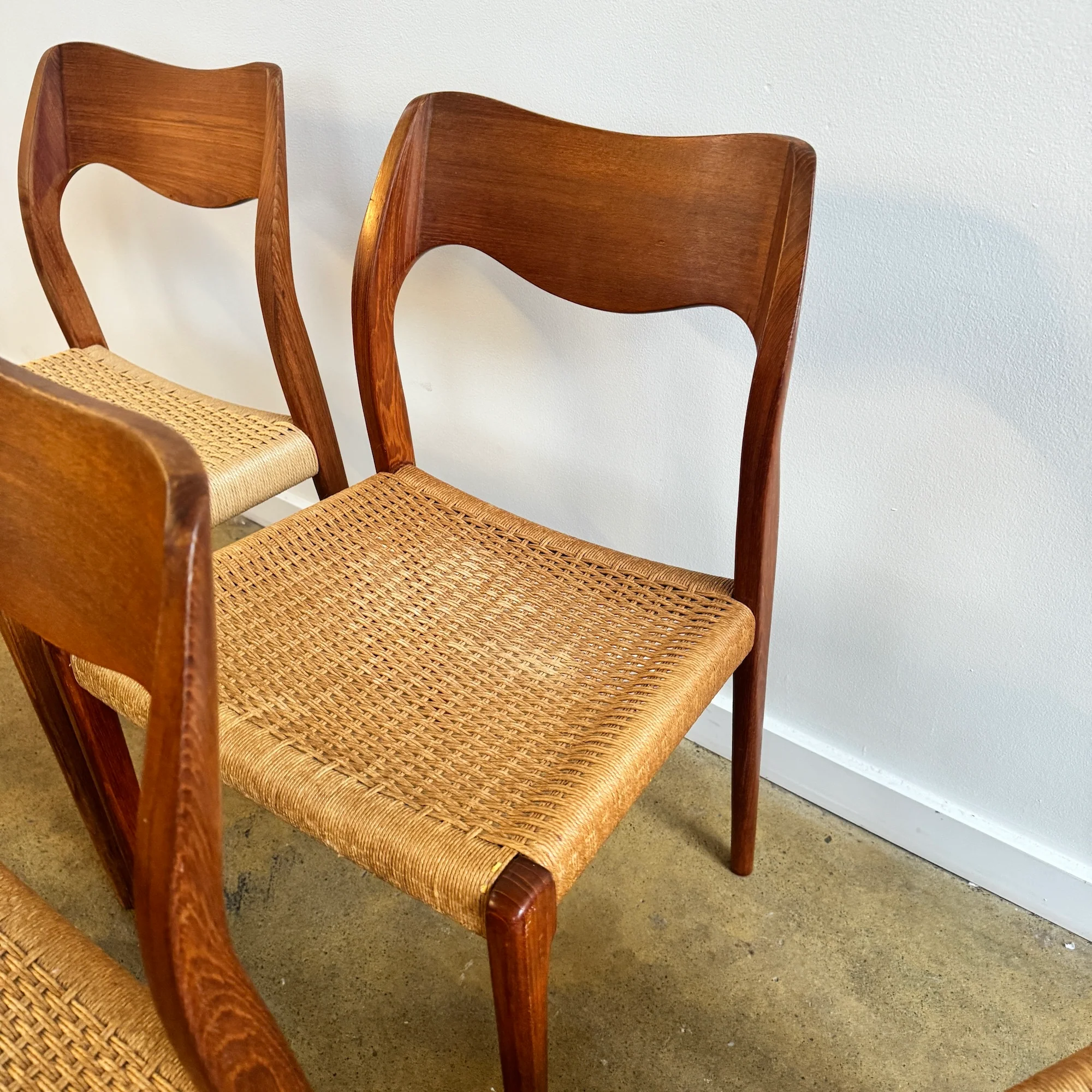 Danish Modern Niels Moller set of 6 Model 71 dining chairs - Image 10