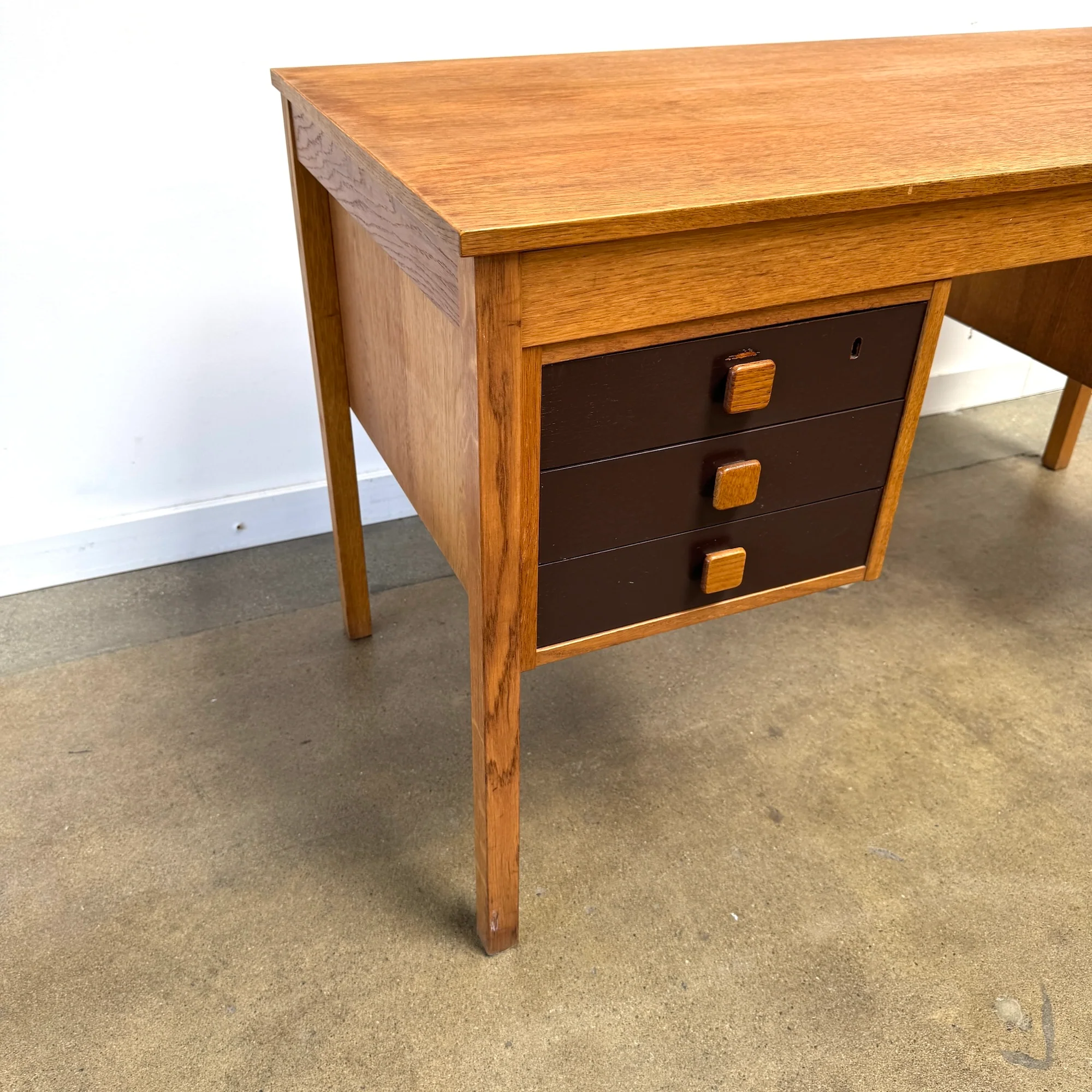 Danish Modern Oak Desk by Domino Møbler - Image 5