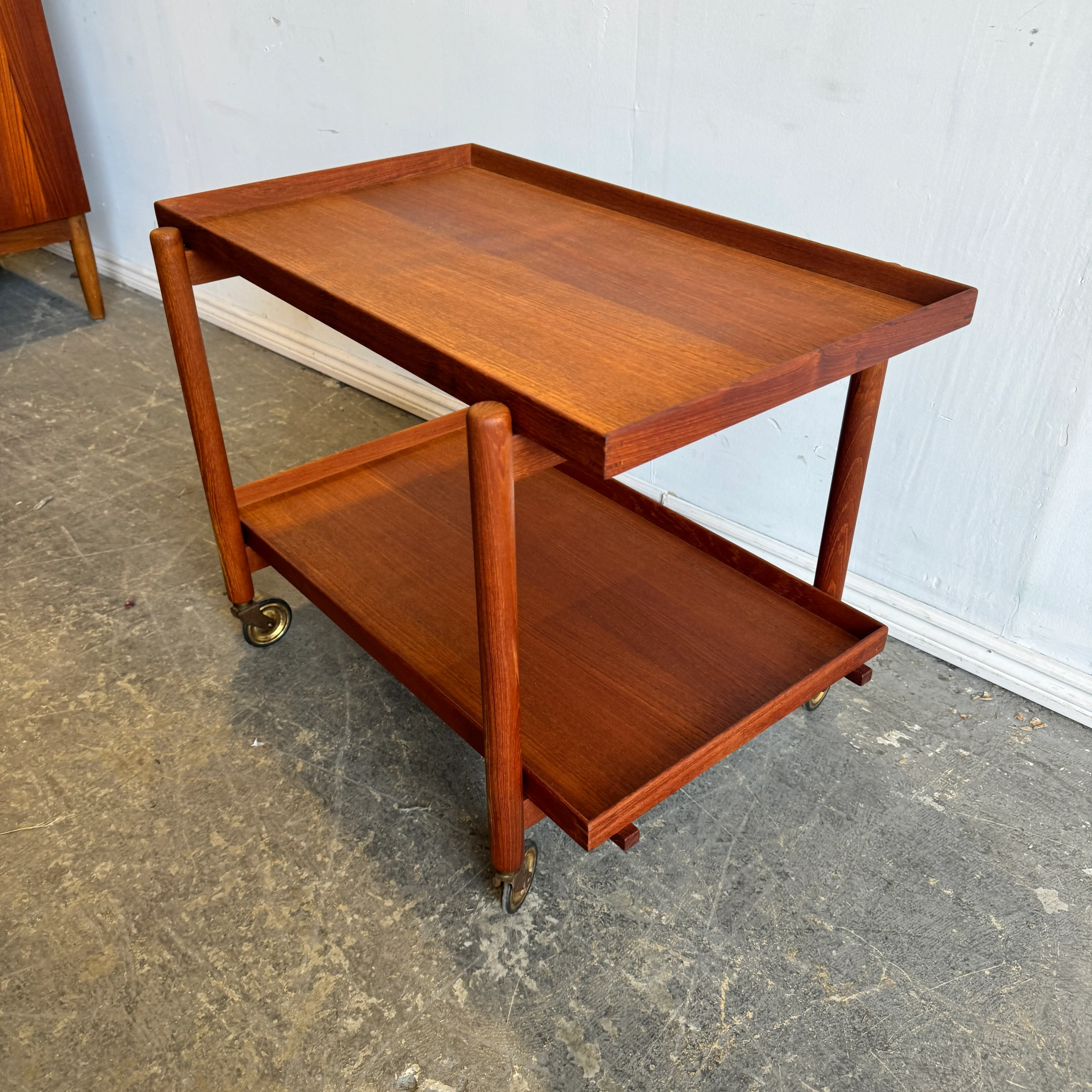 Danish Modern Poul Hundevad Expandable Teak Bar Cart - Image 3