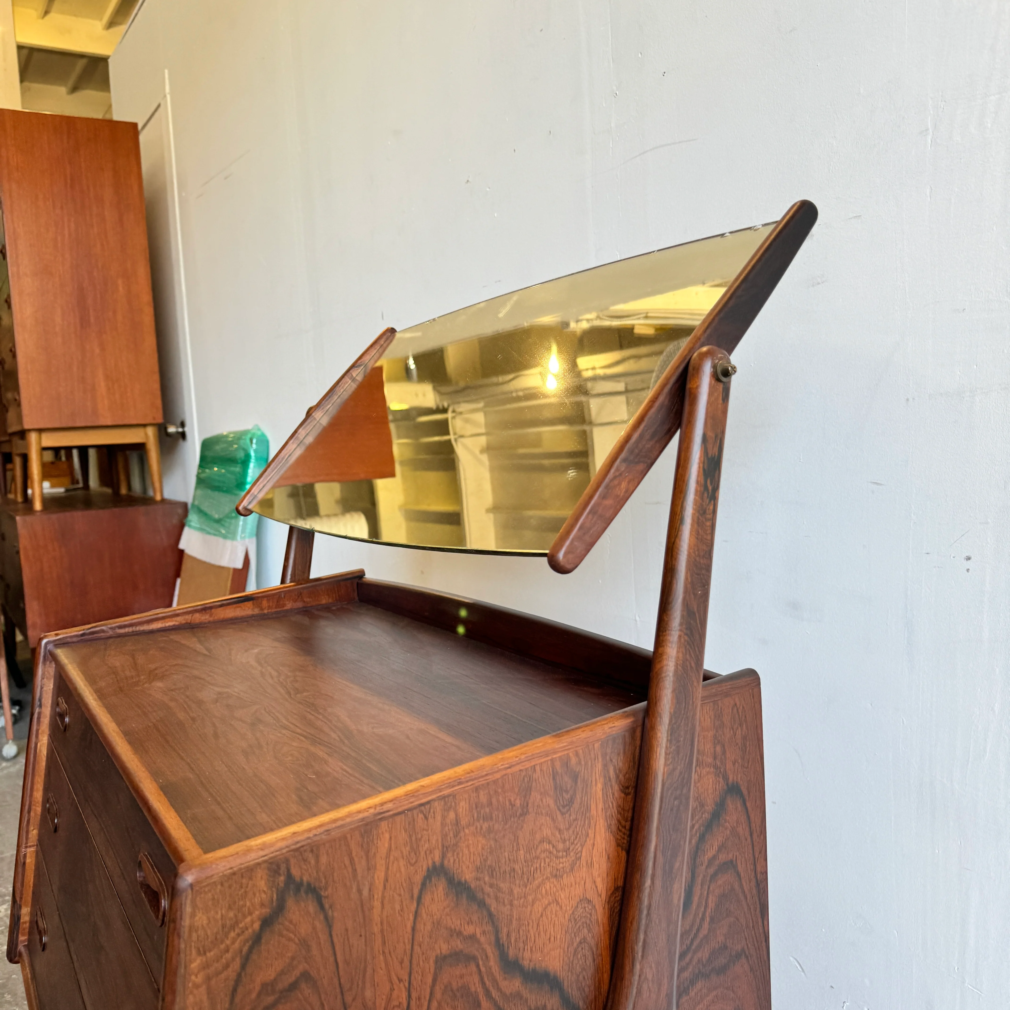 Danish Modern Rare Svend Åge Madsen Rosewood Vanity Dresser For N.B Mobelfabrik - Image 4