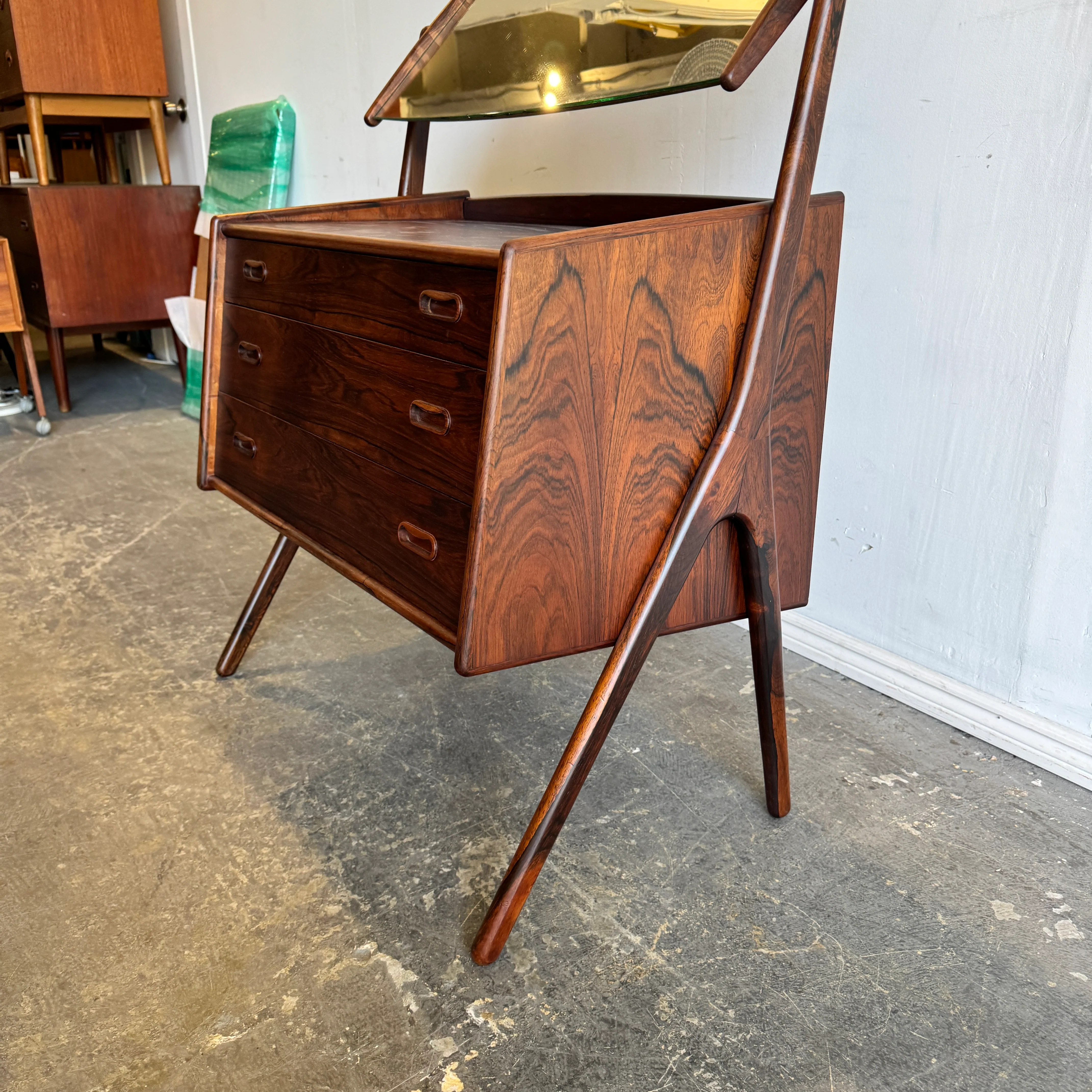 Danish Modern Rare Svend Åge Madsen Rosewood Vanity Dresser For N.B Mobelfabrik - Image 5