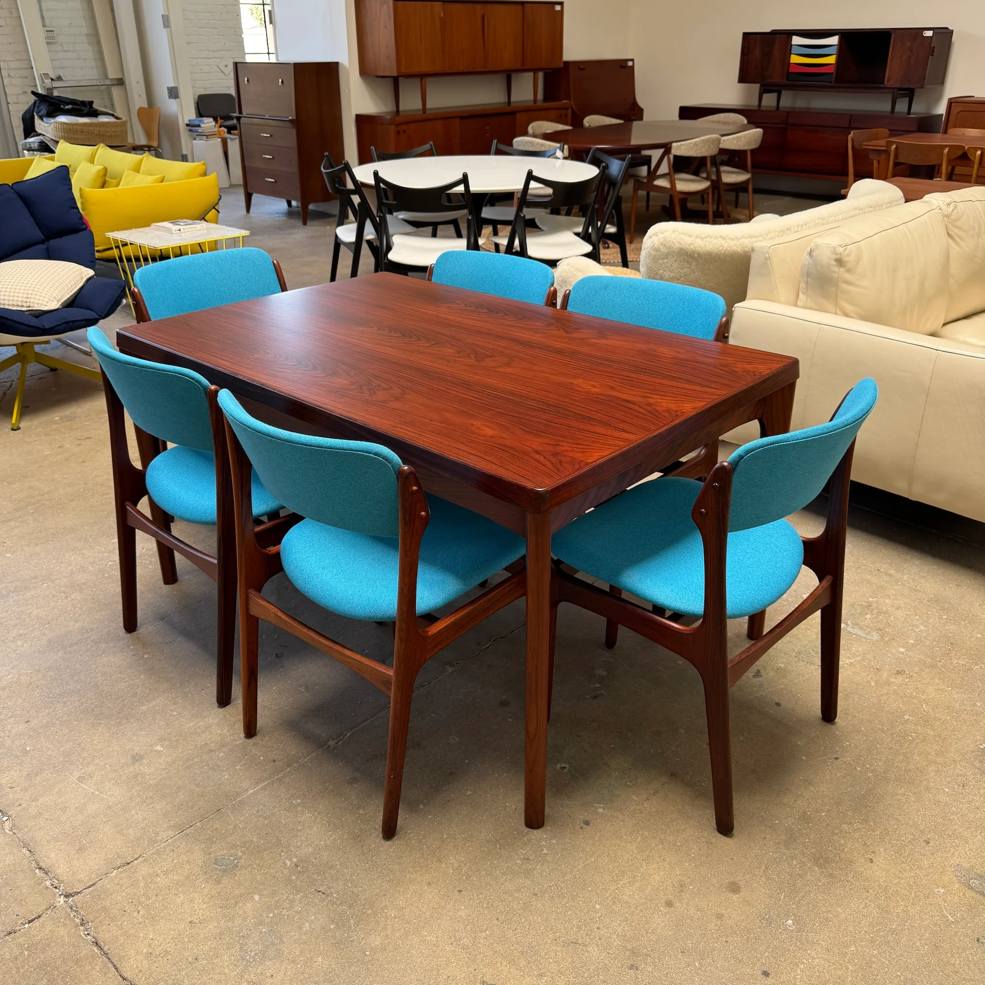 Danish Modern Rosewood Expandable Table by Henning Kjærnulf (Refinished) - Image 5