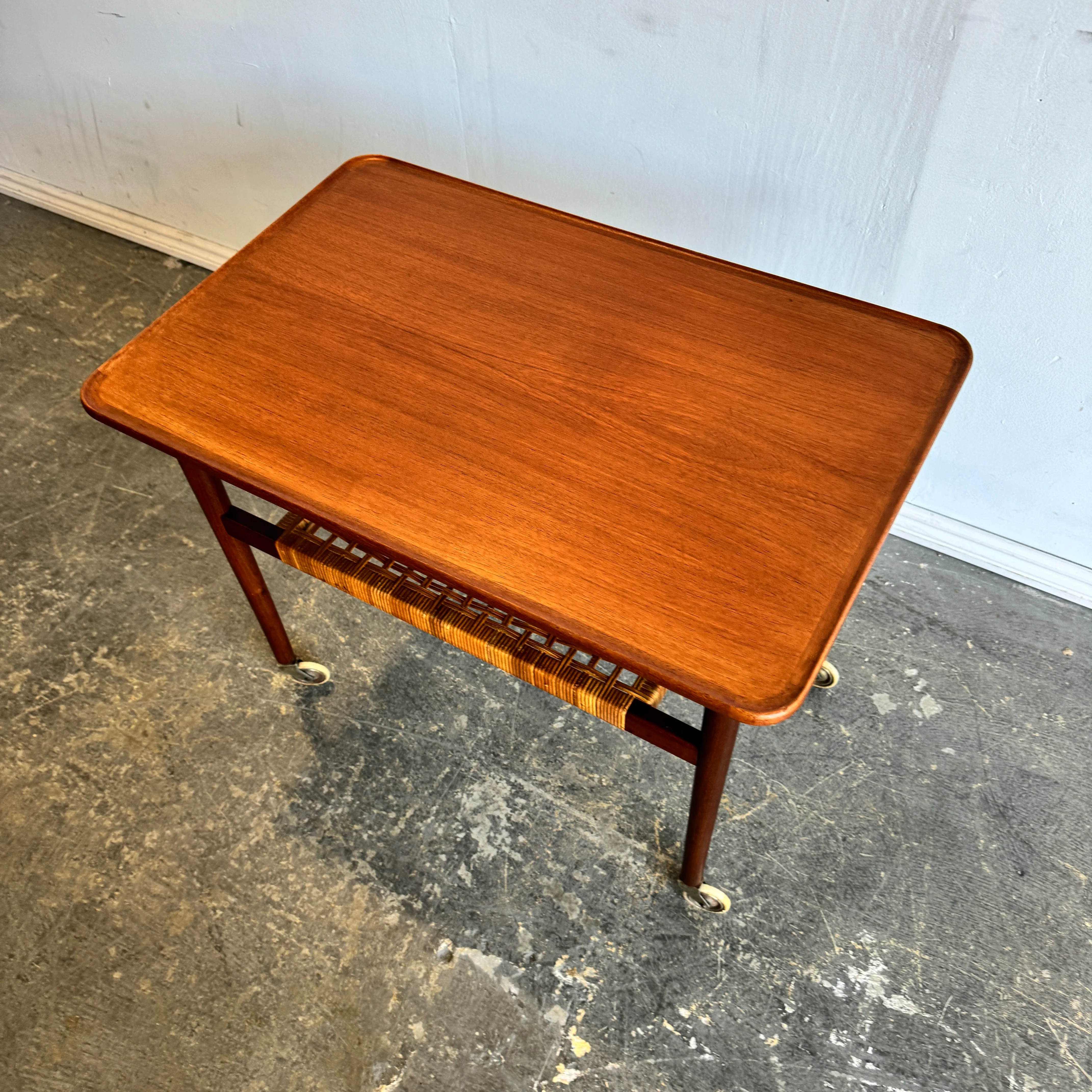 Danish Modern serving trolley/ Bar cart in teak with canning - Image 4