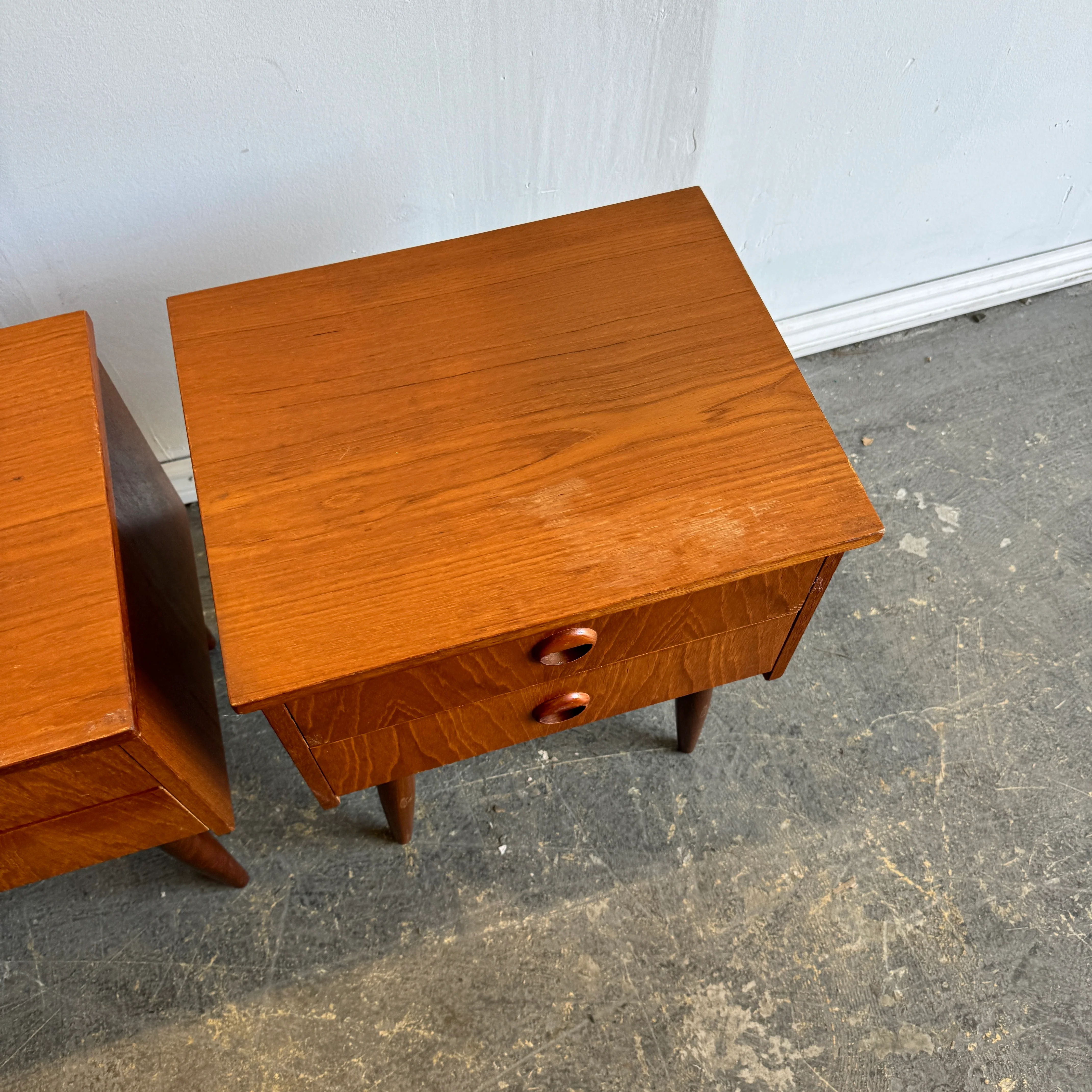 Danish Modern Set of 2 Teak two drawer nightstands - Image 3
