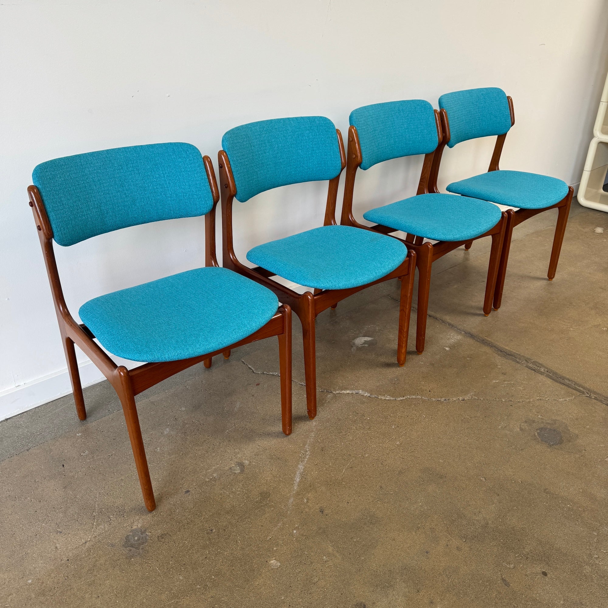 Danish Modern set of 4 Erik Buch Model 49 Teak Dining chairs - Image 3