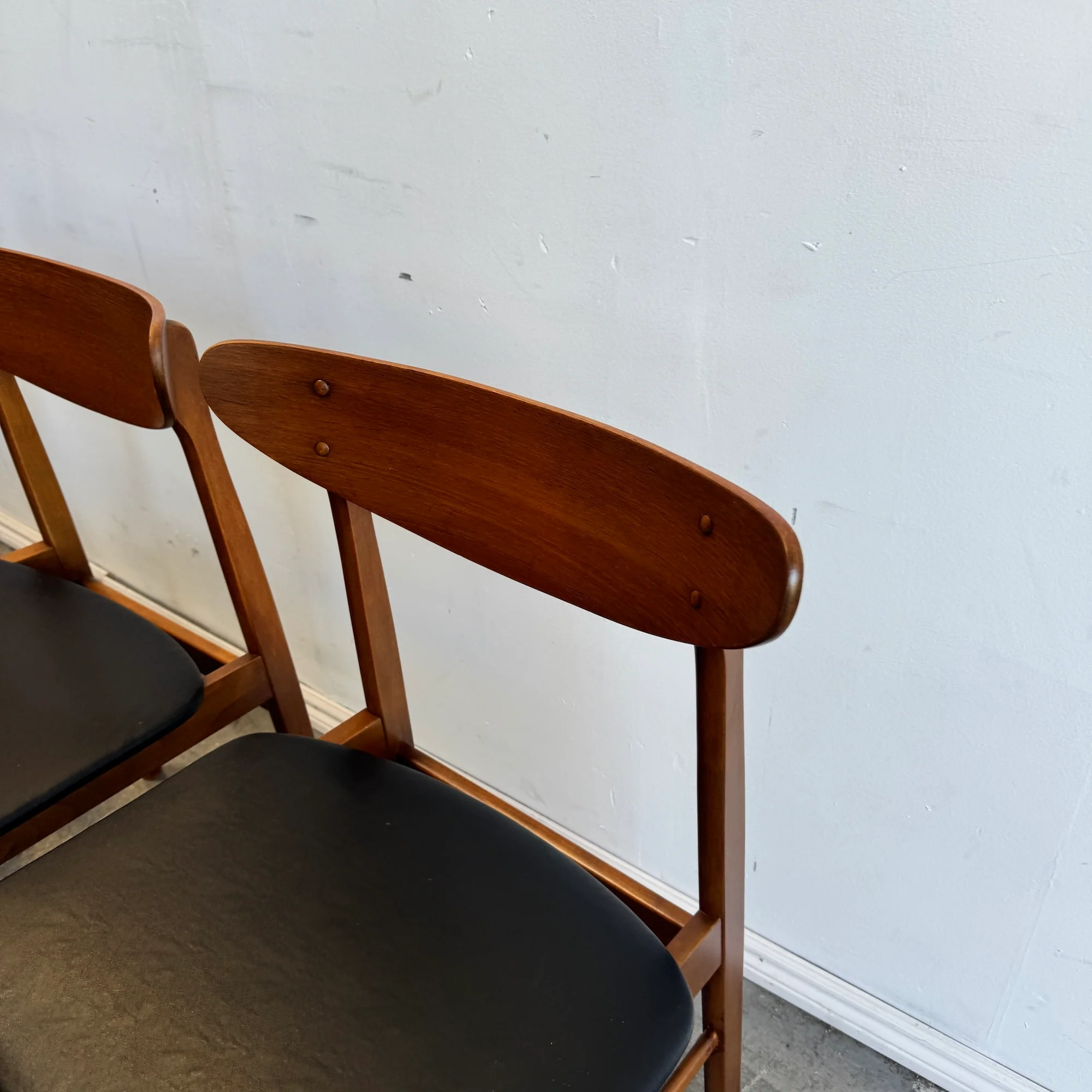 Danish Modern Set of 4 Farstrup Model 210 Dining chairs - Image 7