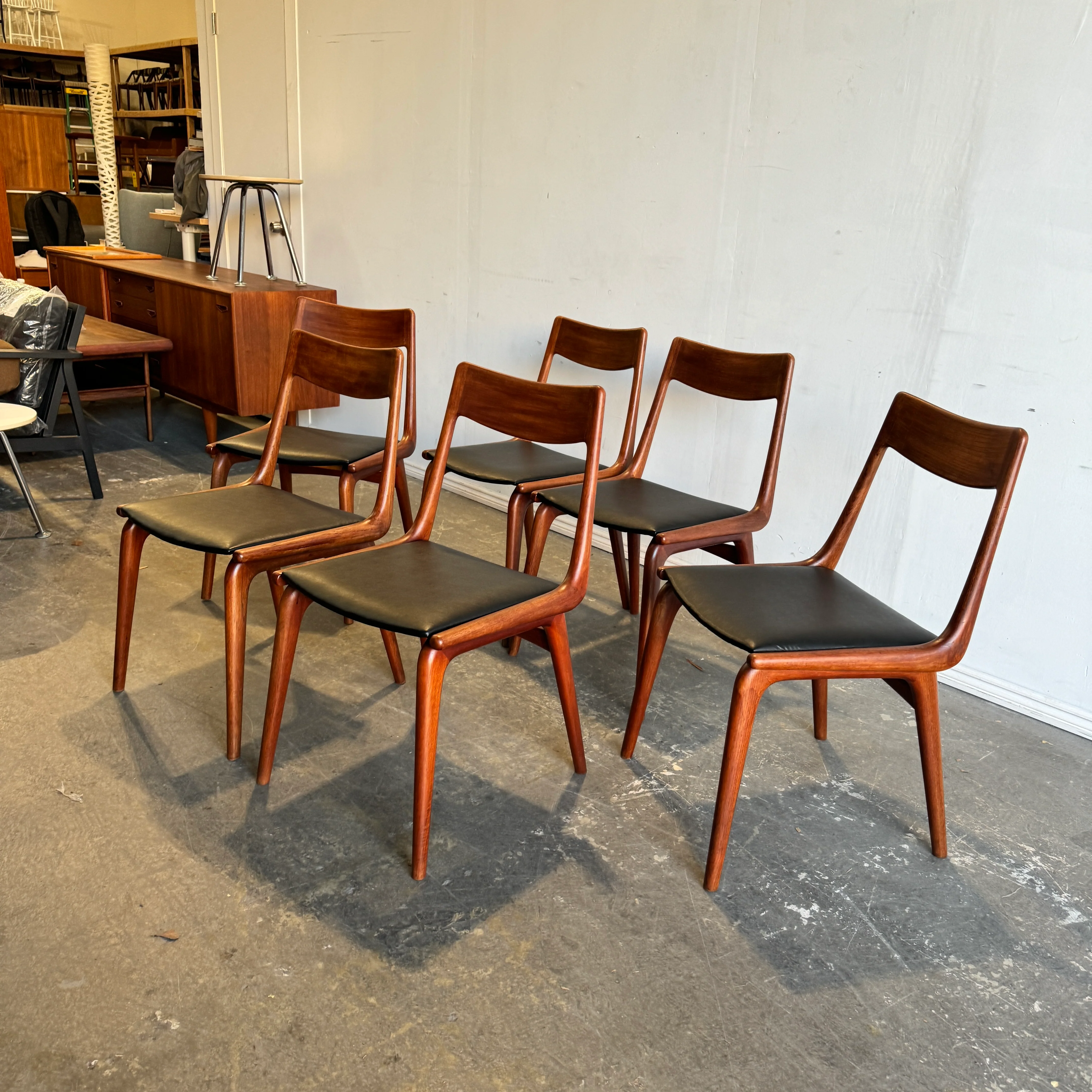 Danish Modern set of 6 "Boomerang" chairs by Alfred Christensen for Slagelse - Image 2