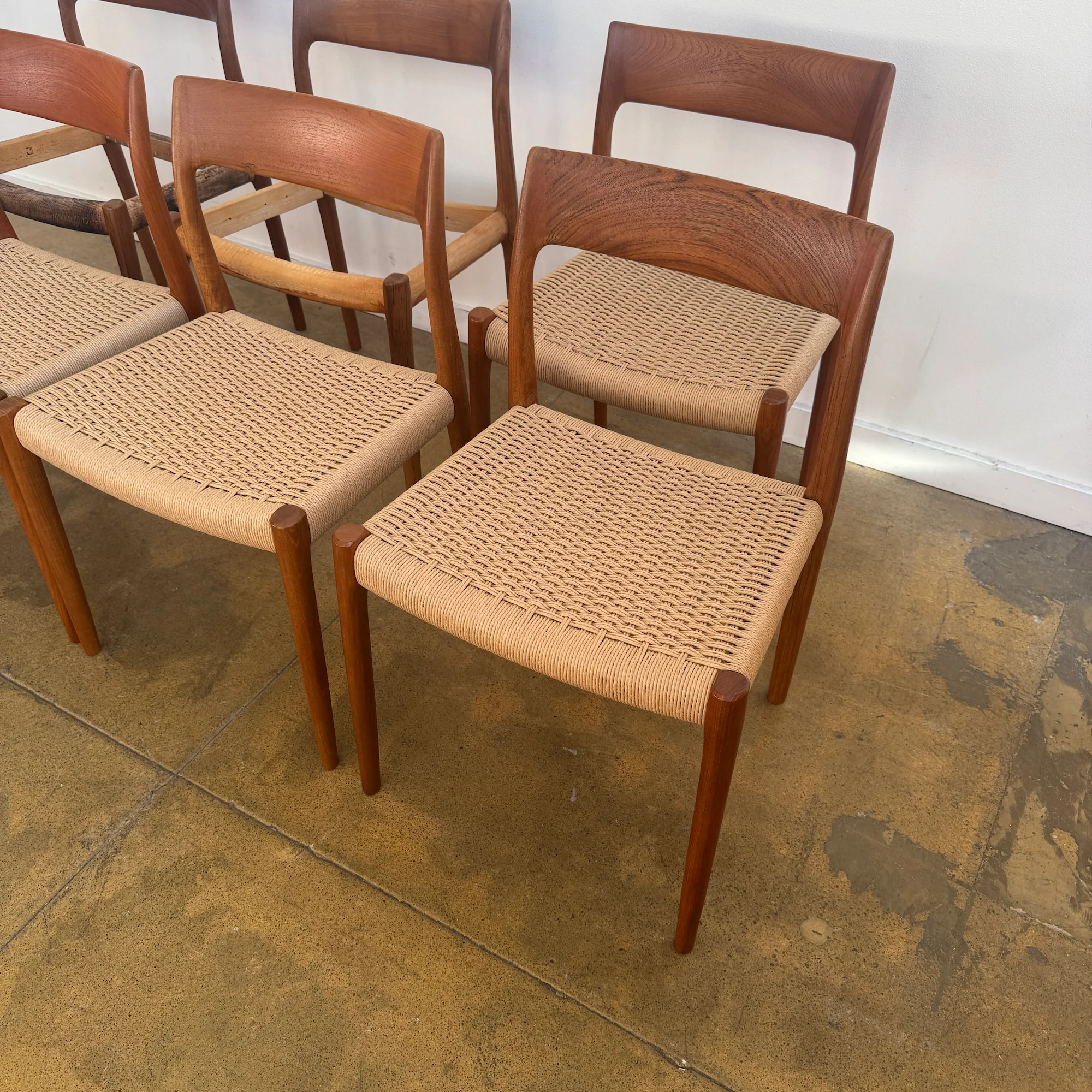 Danish Modern "Set of 8" Niels O. Møller "Model 77" Teak Dining Chairs (Fully Restored) - Image 4