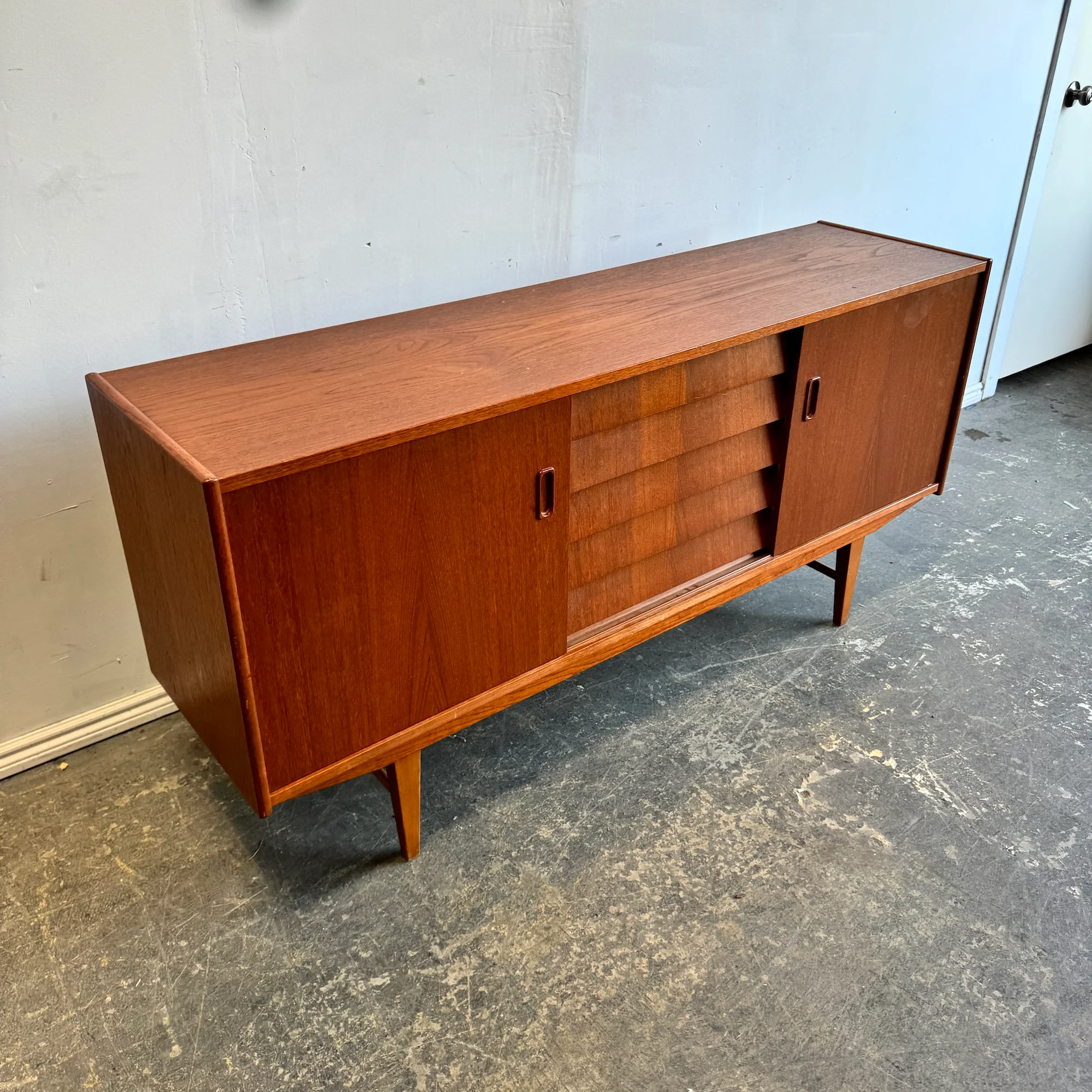 Danish Modern Sideboard Teak 5 drawer double sliding doors - Image 3