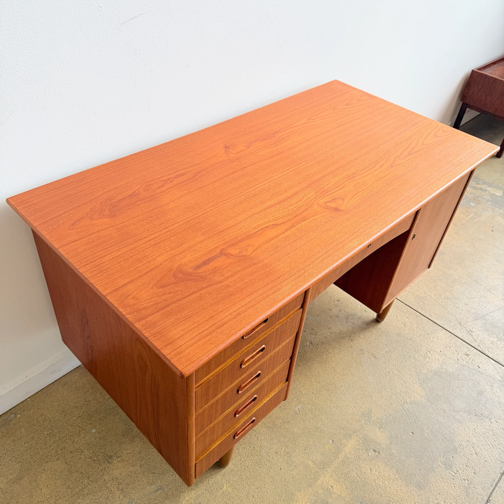 Danish Modern Teak 6 Drawer Desk - Image 4
