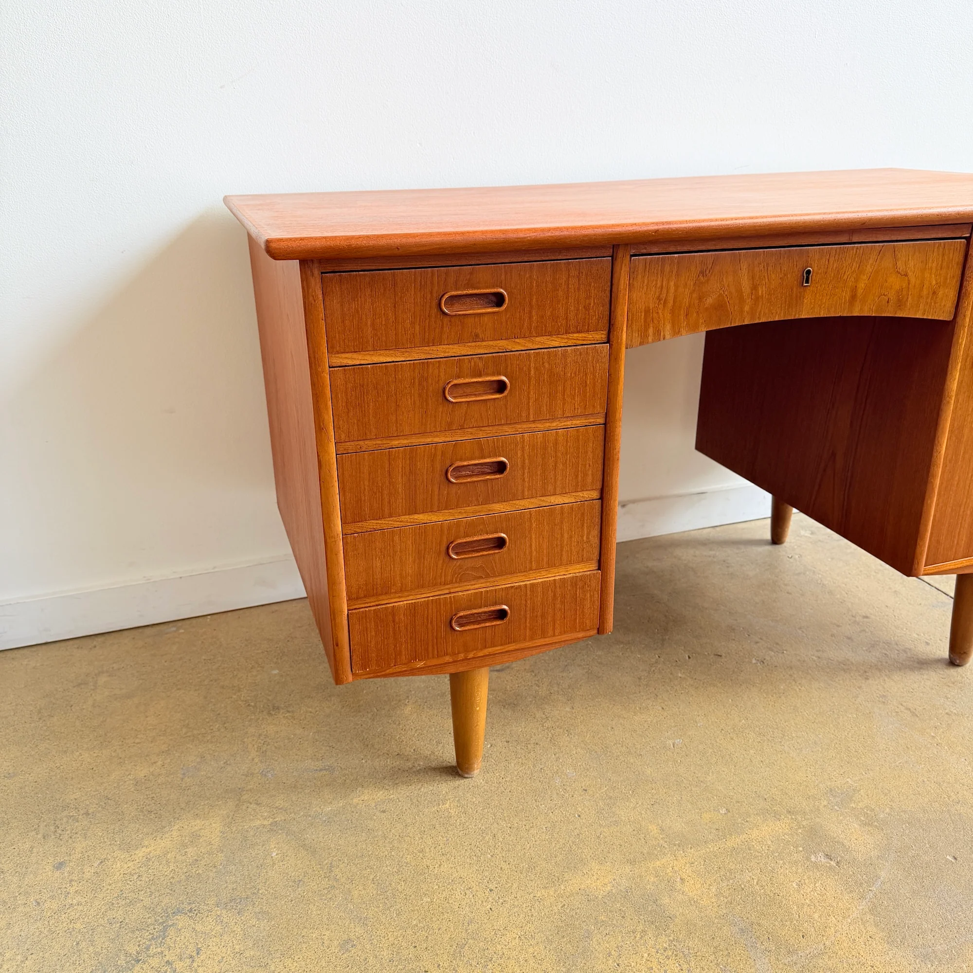 Danish Modern Teak 6 Drawer Desk - Image 6