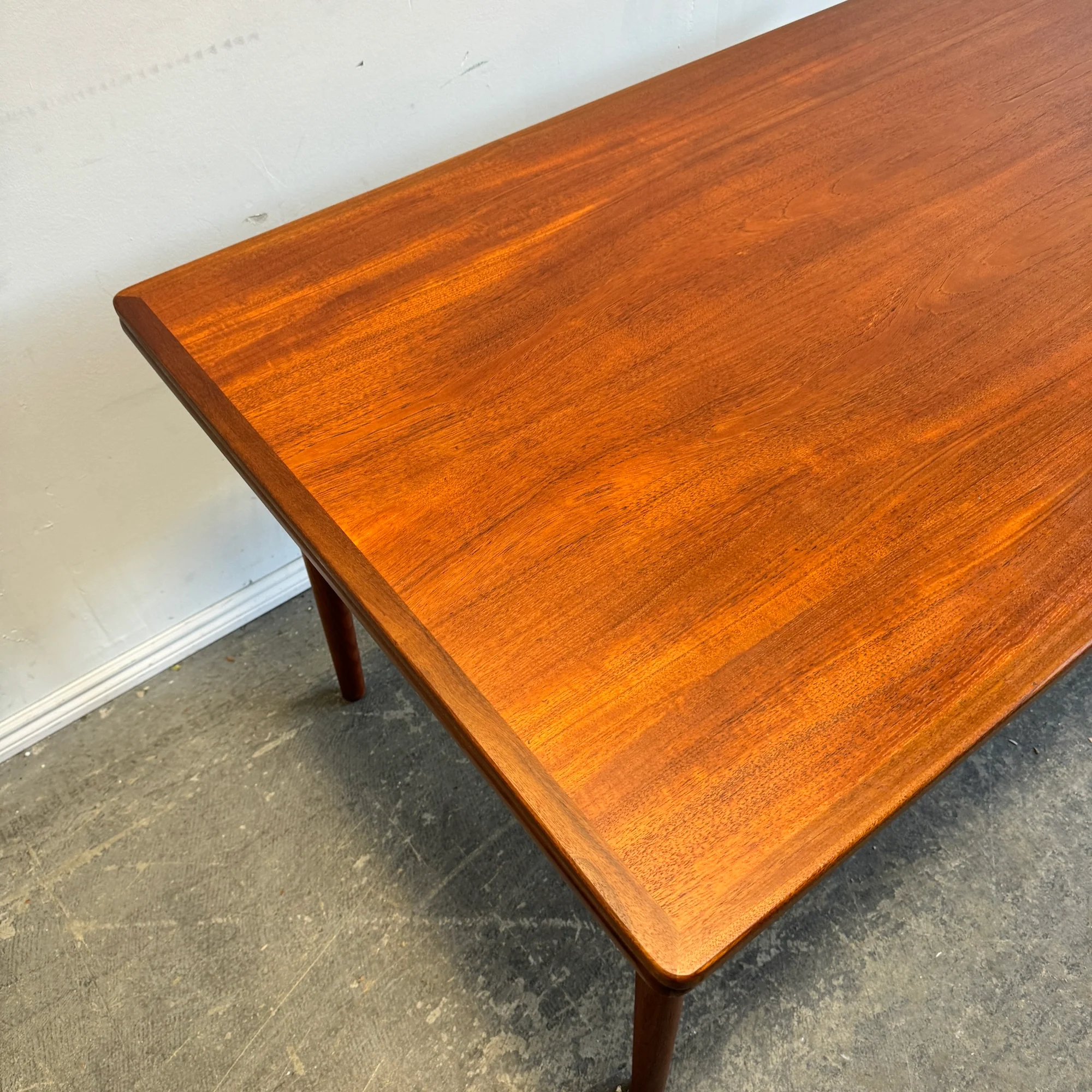 Danish Modern Teak Expandable dining table - Image 7