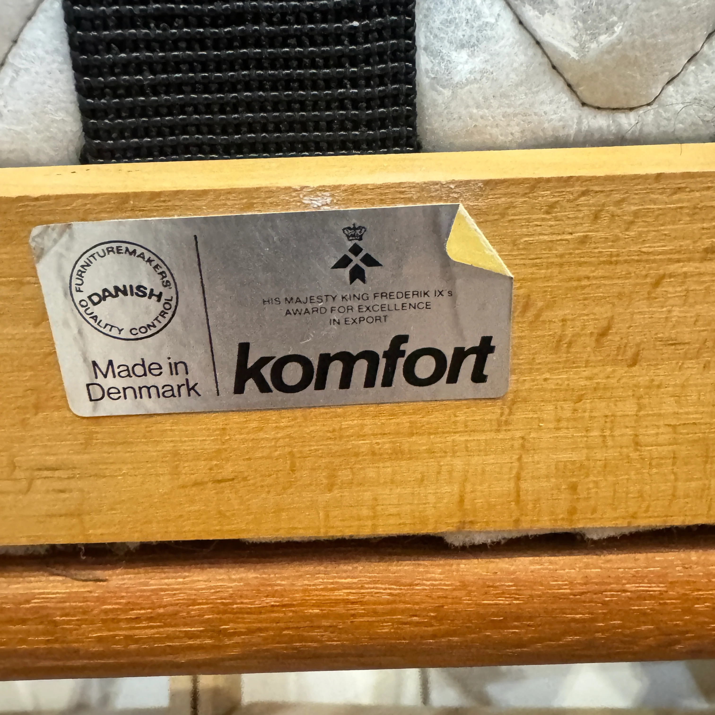 Danish Modern Teak Lounge Chair by Sven Ellekaer for Komfort - Image 9