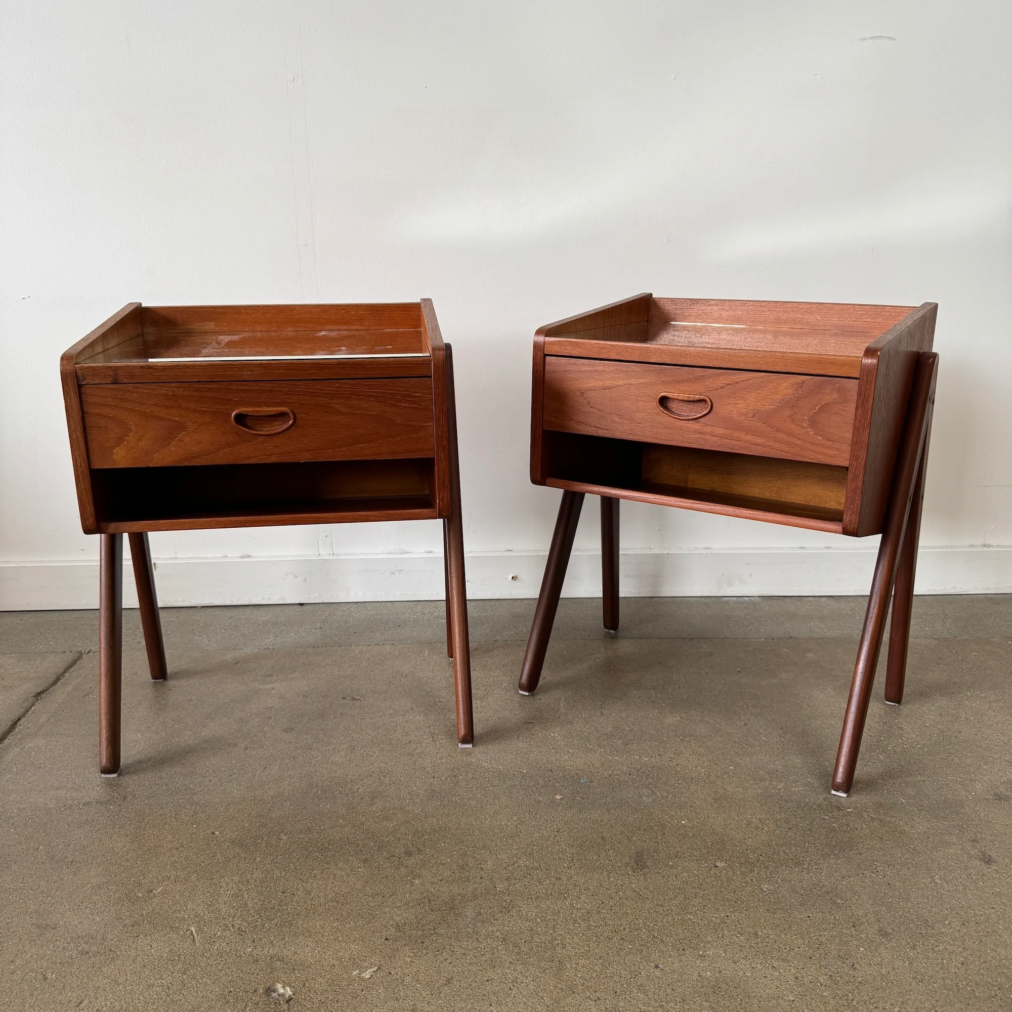 Danish Modern Teak Nightstands with Mirror Tops - Image 3