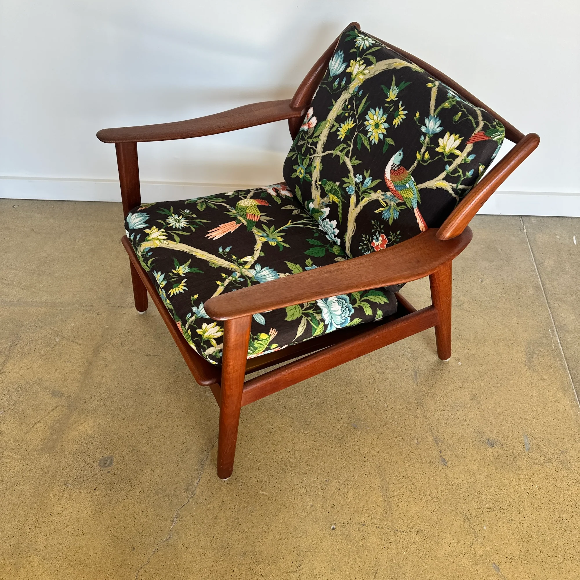 Danish Modern Teak sculpture chair - Image 2