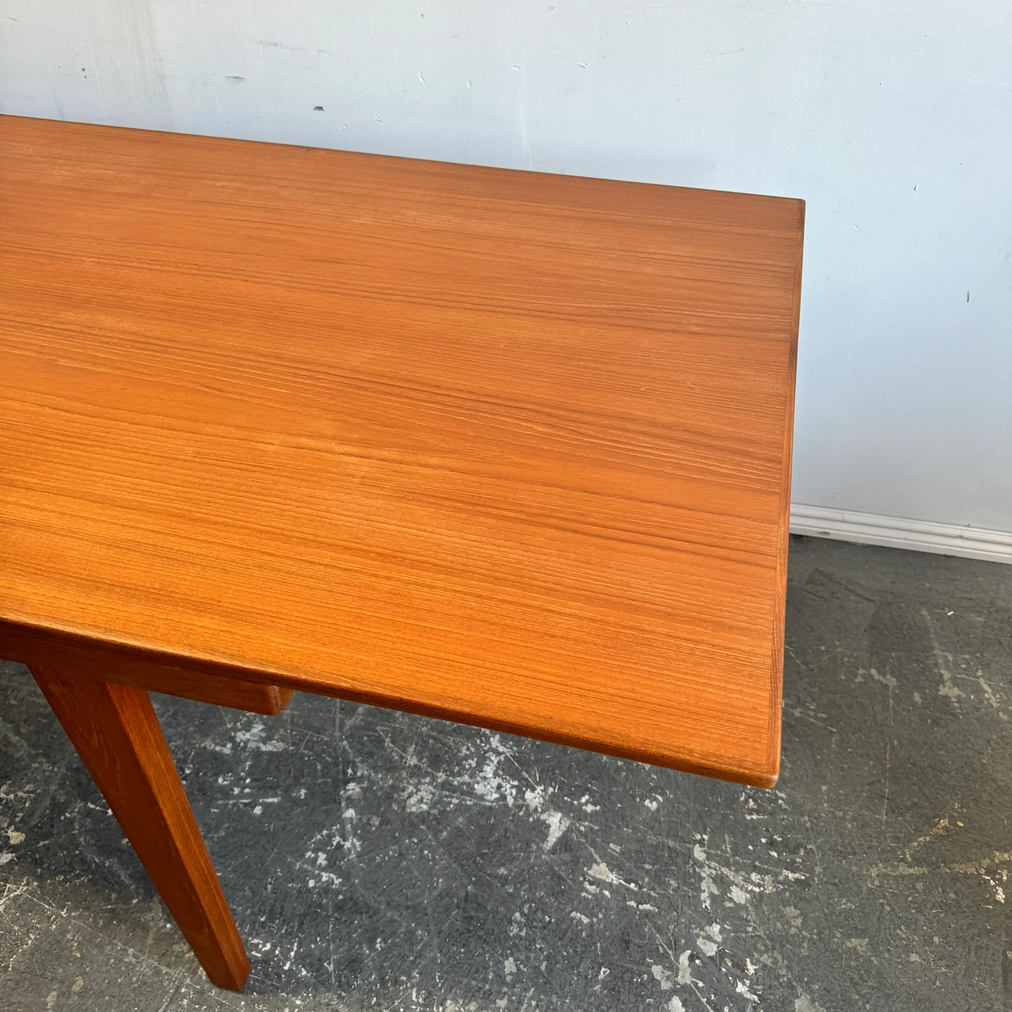 Danish Modern Teak Single extension dining table - Image 7