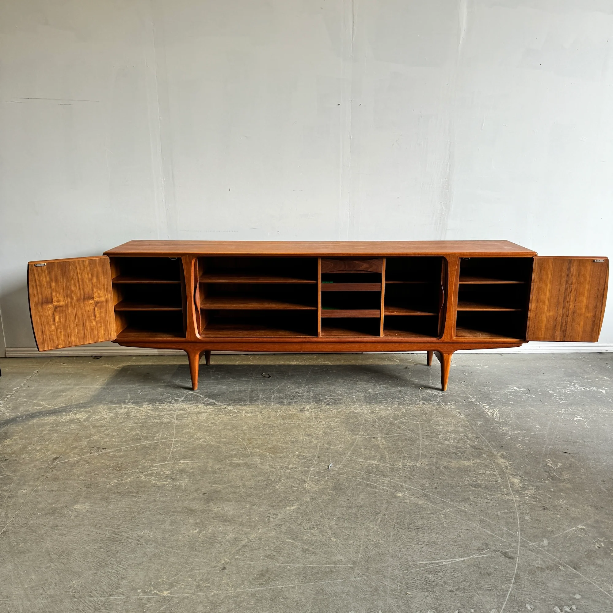 Danish Modern U16 Sideboard in Teak by Johannes Andersen for Uldum Mobelfabrik - Image 8