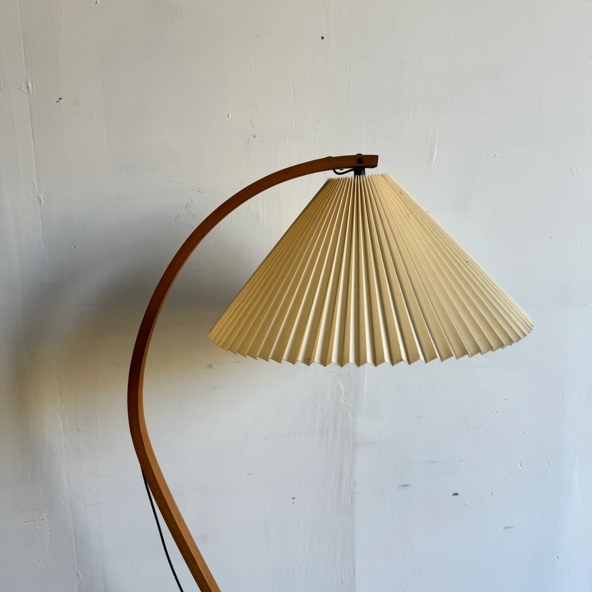 Danish Modern Vintage Authentic Caprani 'Timberline' Floor Lamp - Image 2