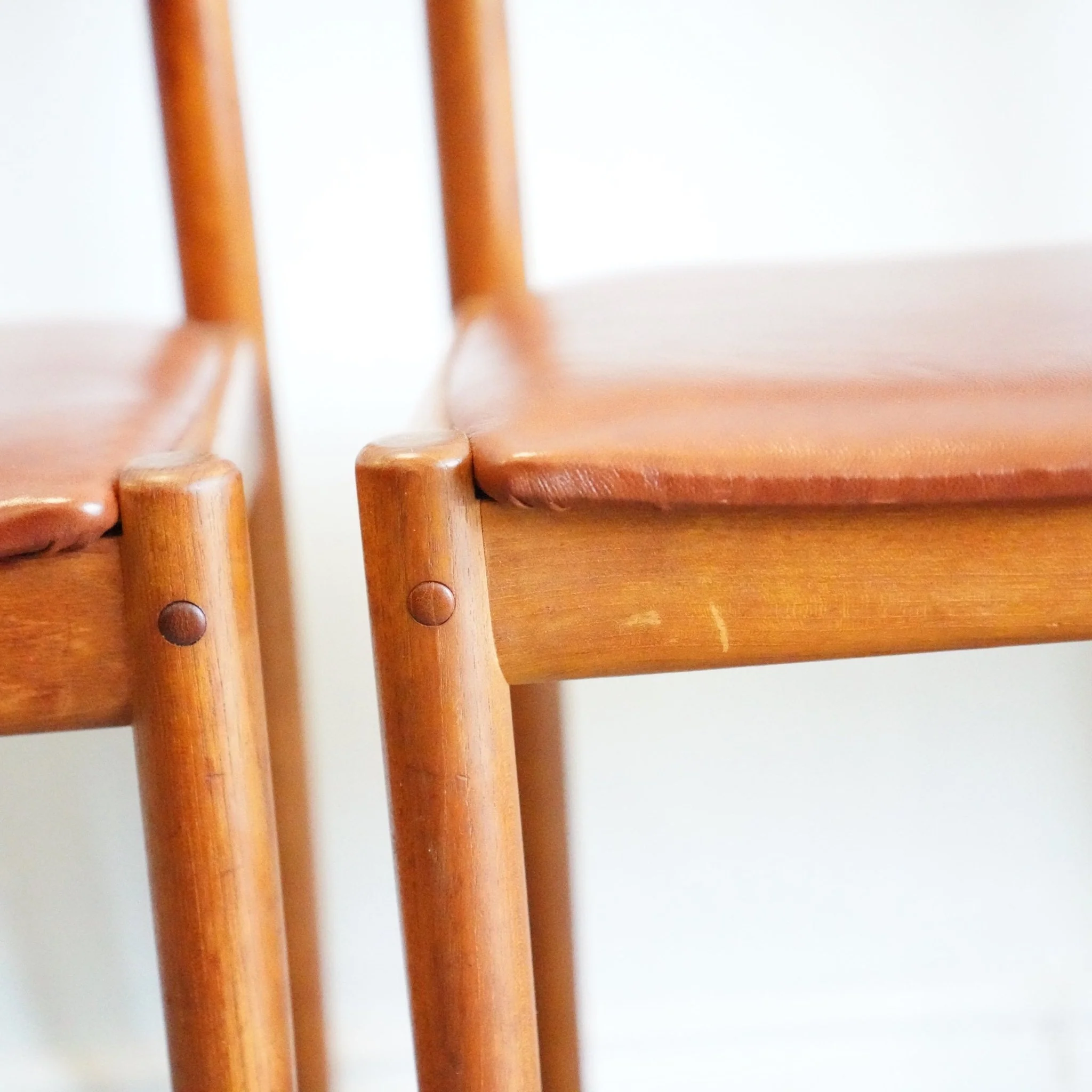 Danish set of 4 dining chairs in teak by Johannes Andersen for Uldum 1960s - Image 5
