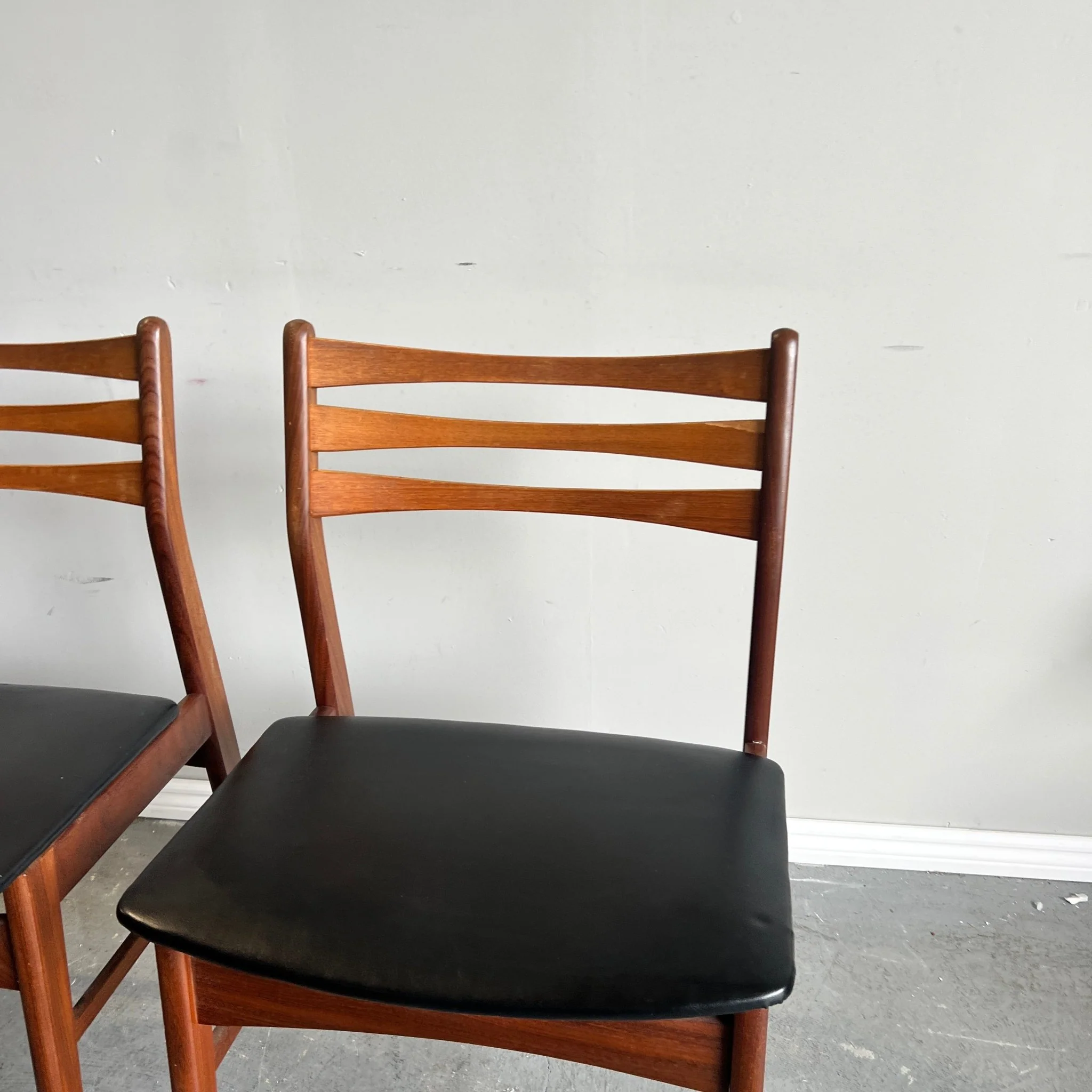 Danish Set of 6 Teakwood Dining Chaisr by Johannes Andersen, 1960s - Image 4