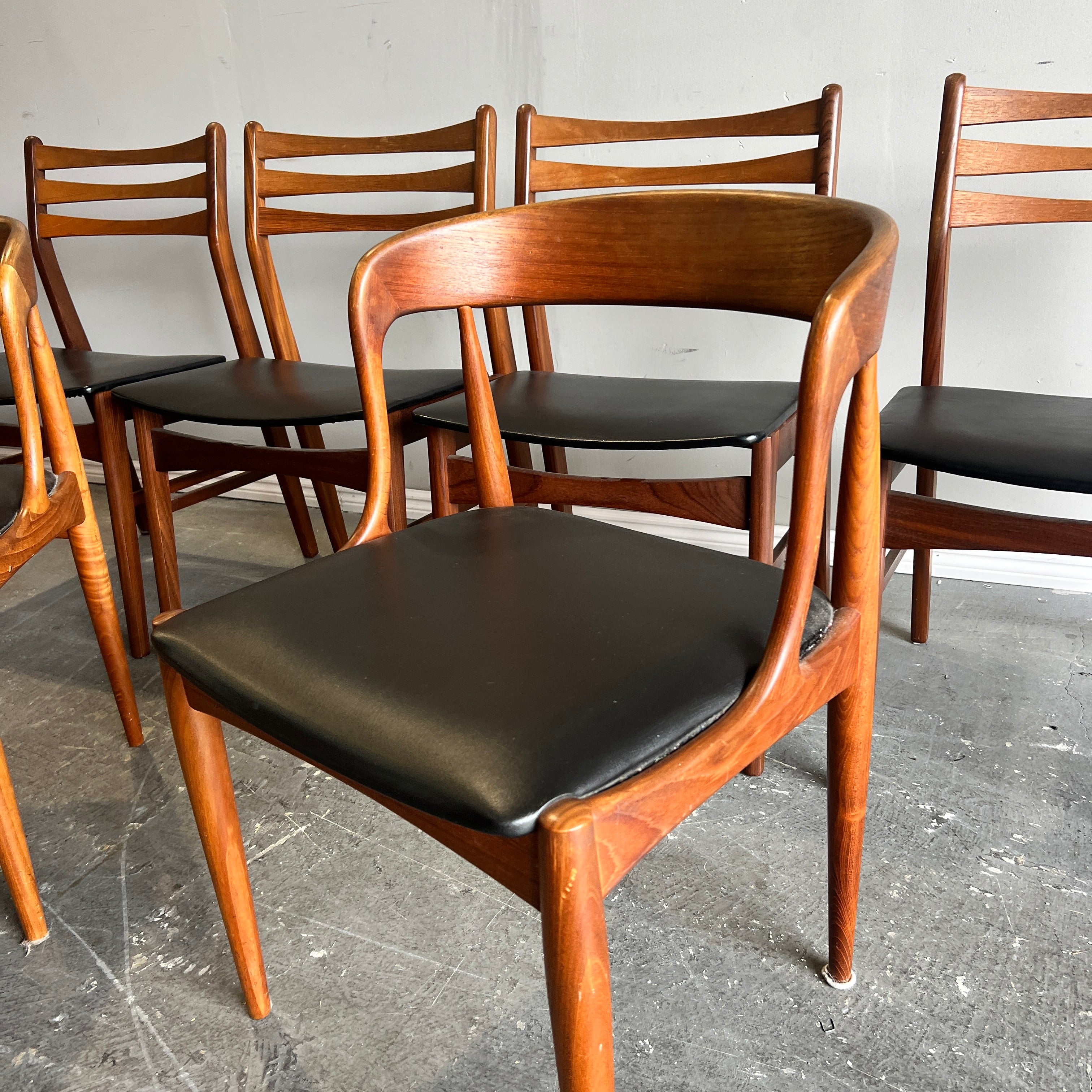 Danish Set of 6 Teakwood Dining Chaisr by Johannes Andersen, 1960s - Image 5