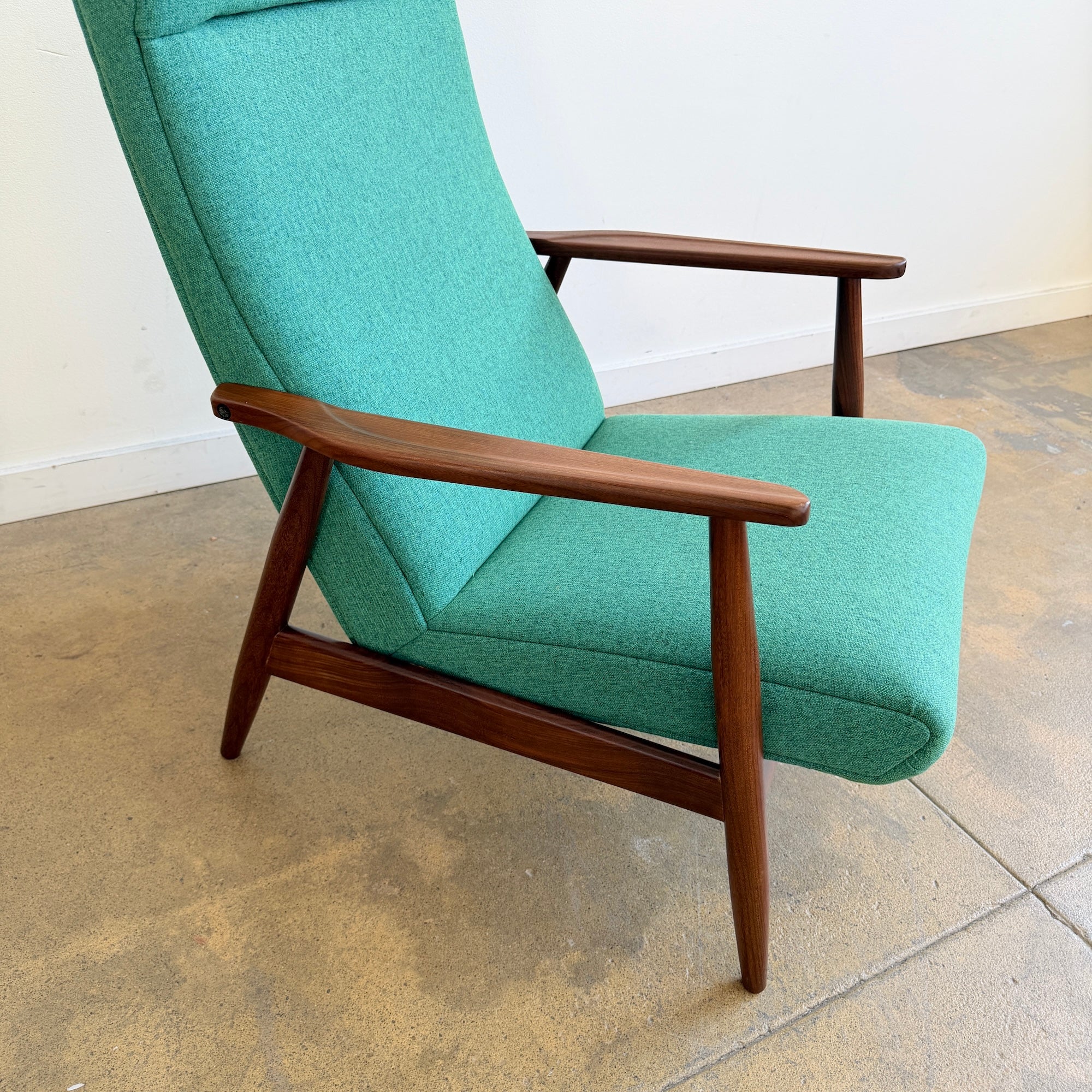 Danish Teak Lounge Chair by Fritz Hansen - Image 4