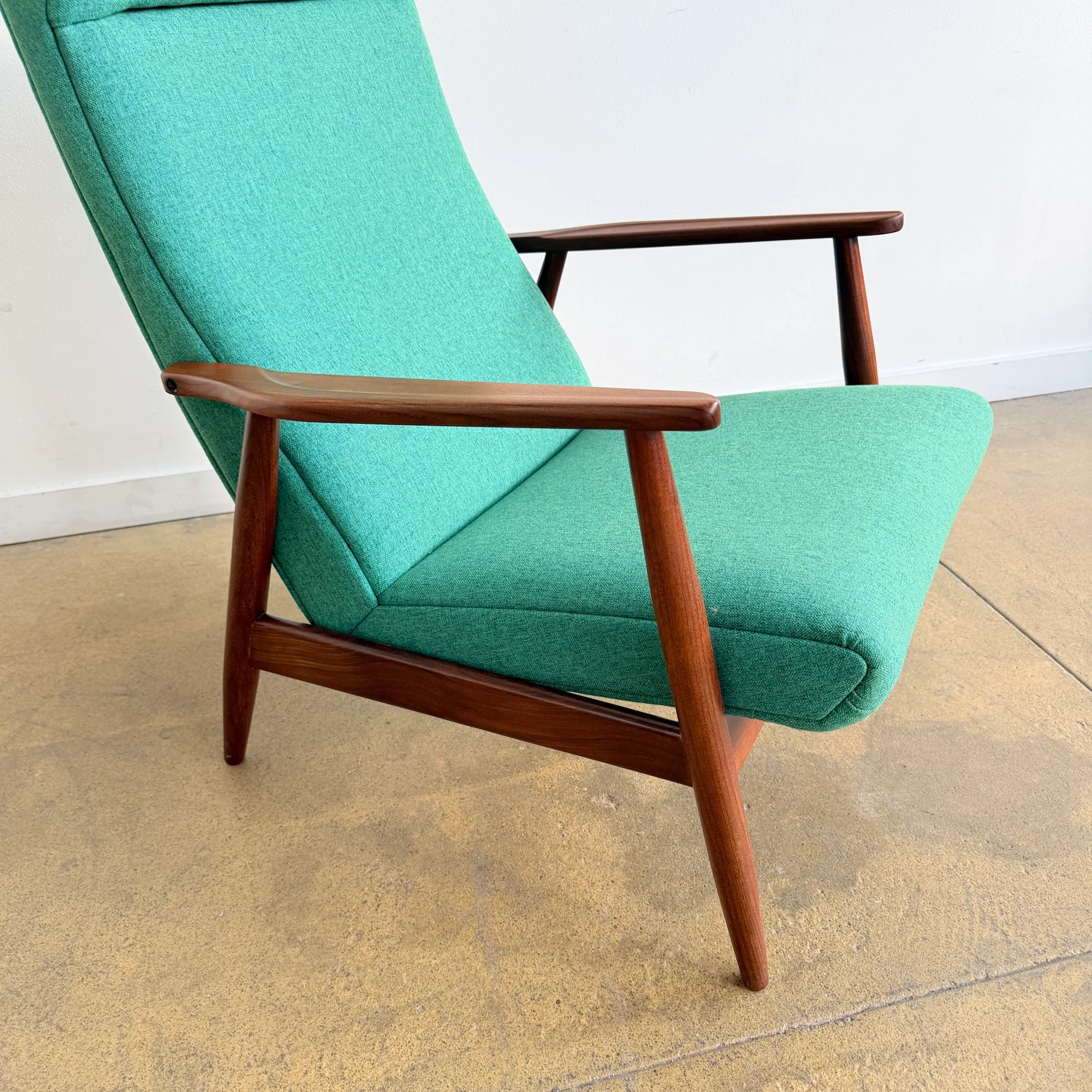Danish Teak Lounge Chair by Fritz Hansen (Restored) - Image 3