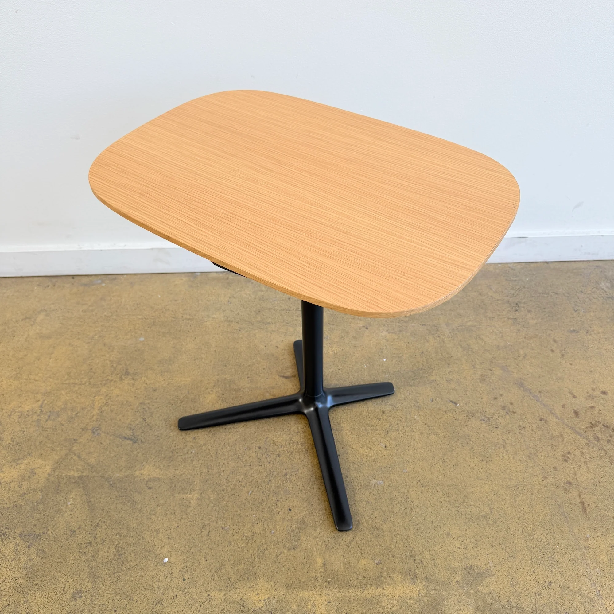 Davis Lift Adjustable Side Table by Jehs+Laub - Image 4