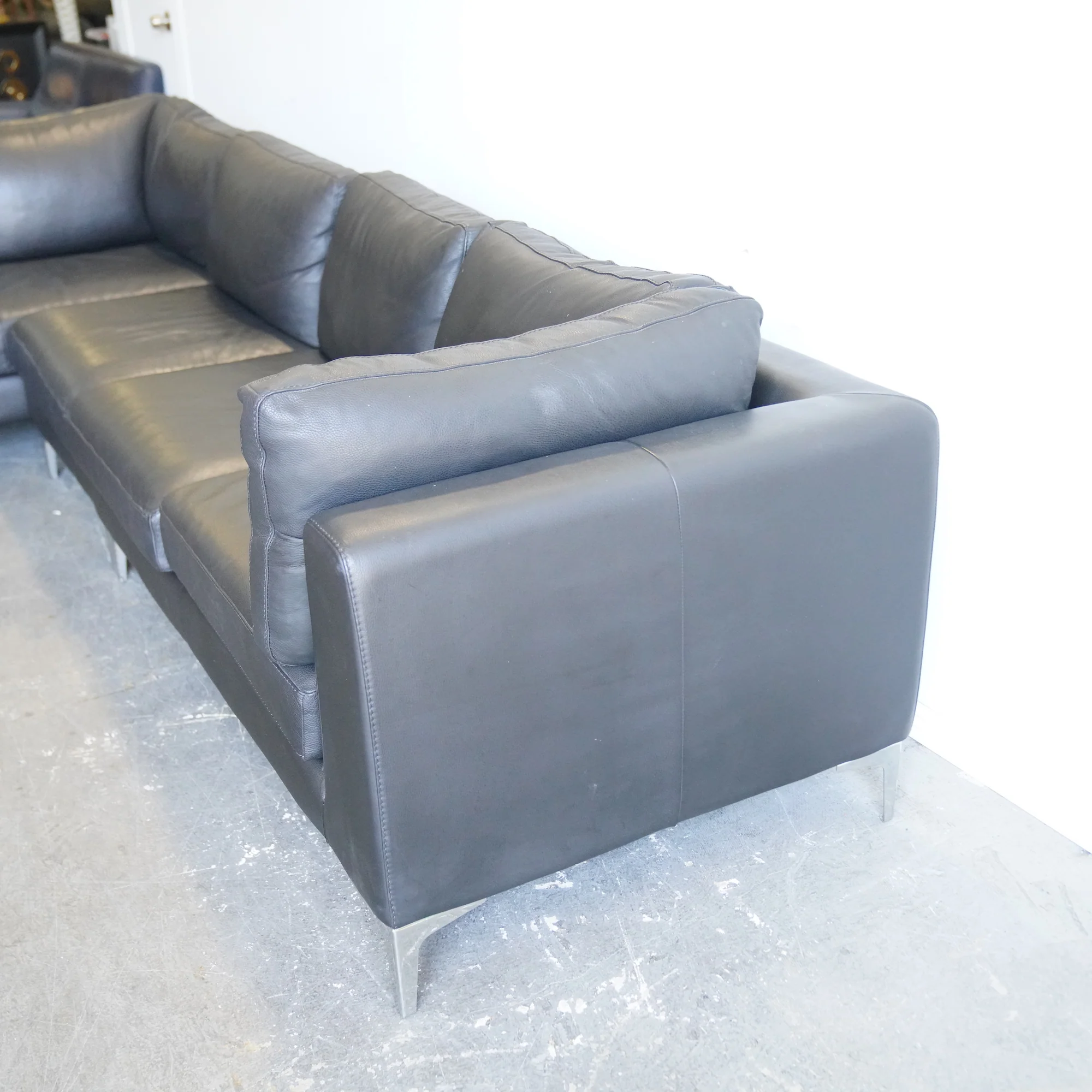 Design Within Reach 3 Piece American Leather Albert Sectional by Ted Boerner - Image 6