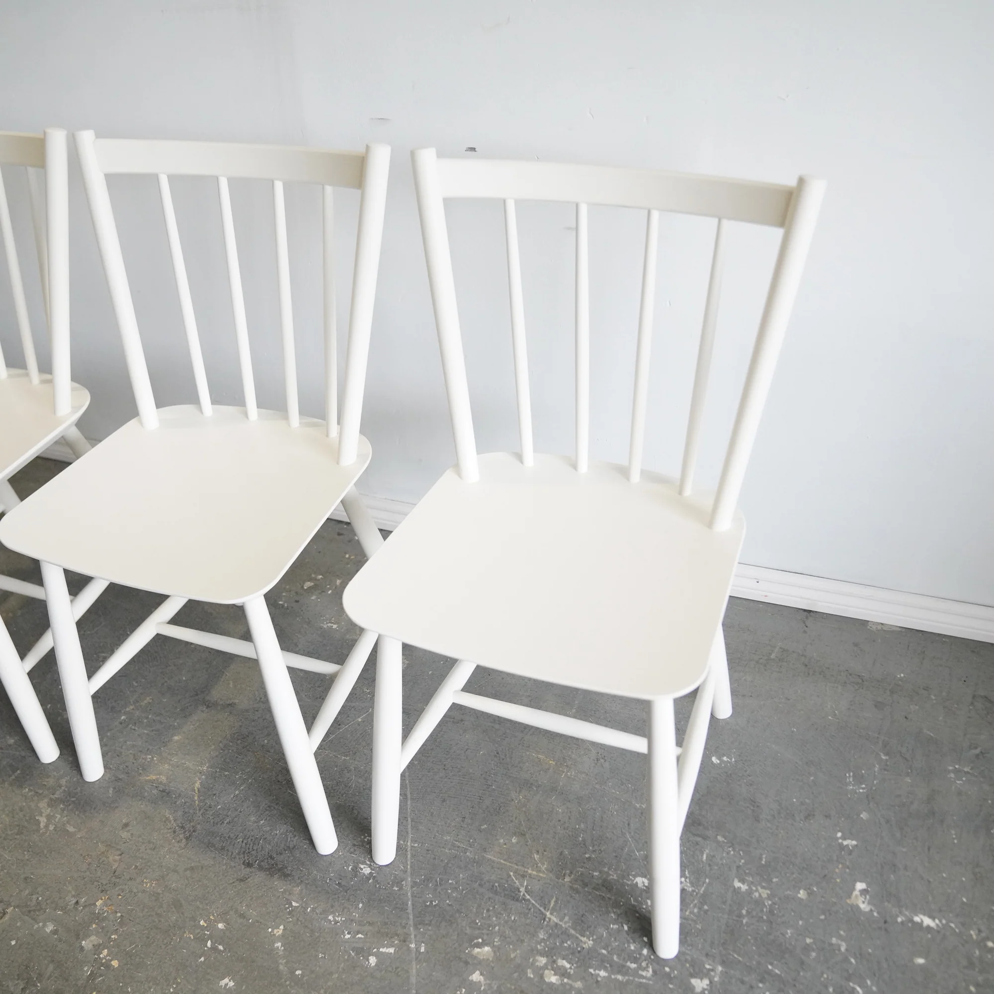 Design Within Reach Hay set of 6 J 41 Side Chair - Image 3
