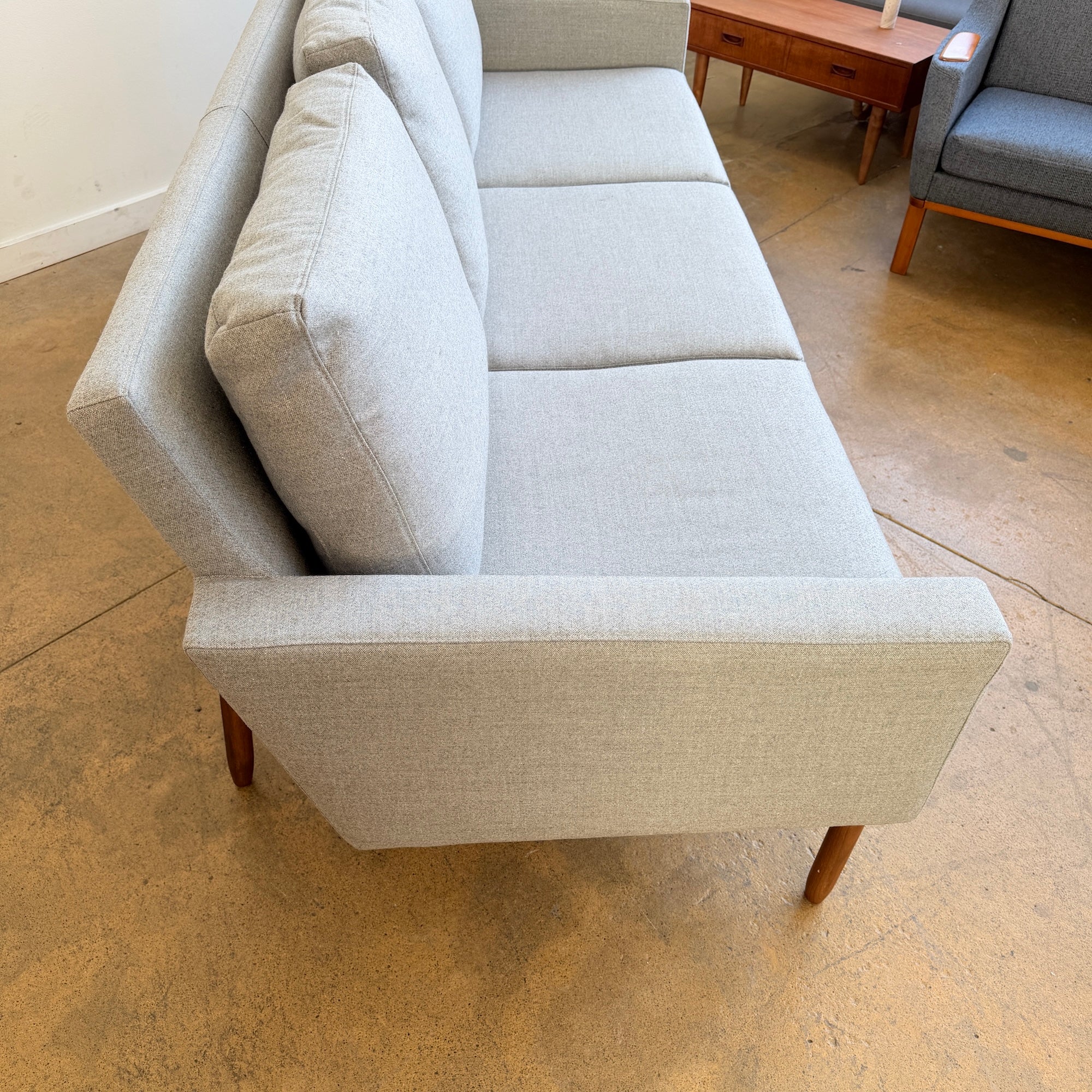 Design Within Reach Raleigh 3 Seater Sofa - Image 7