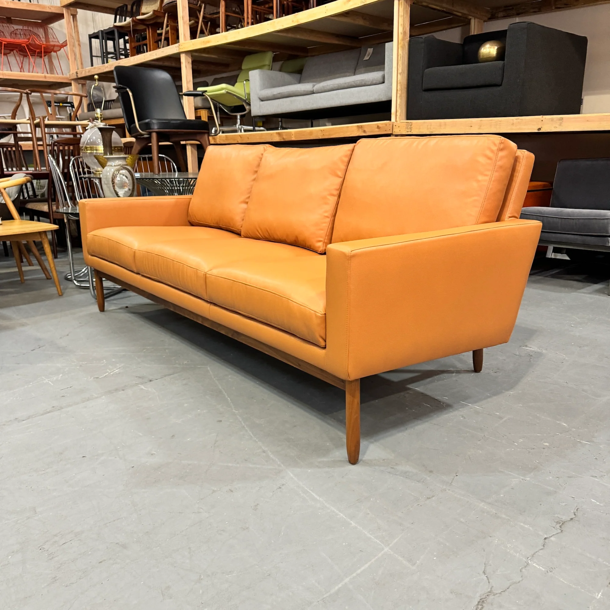 Design Within Reach Raleigh leather Three seater Sofa - Image 3