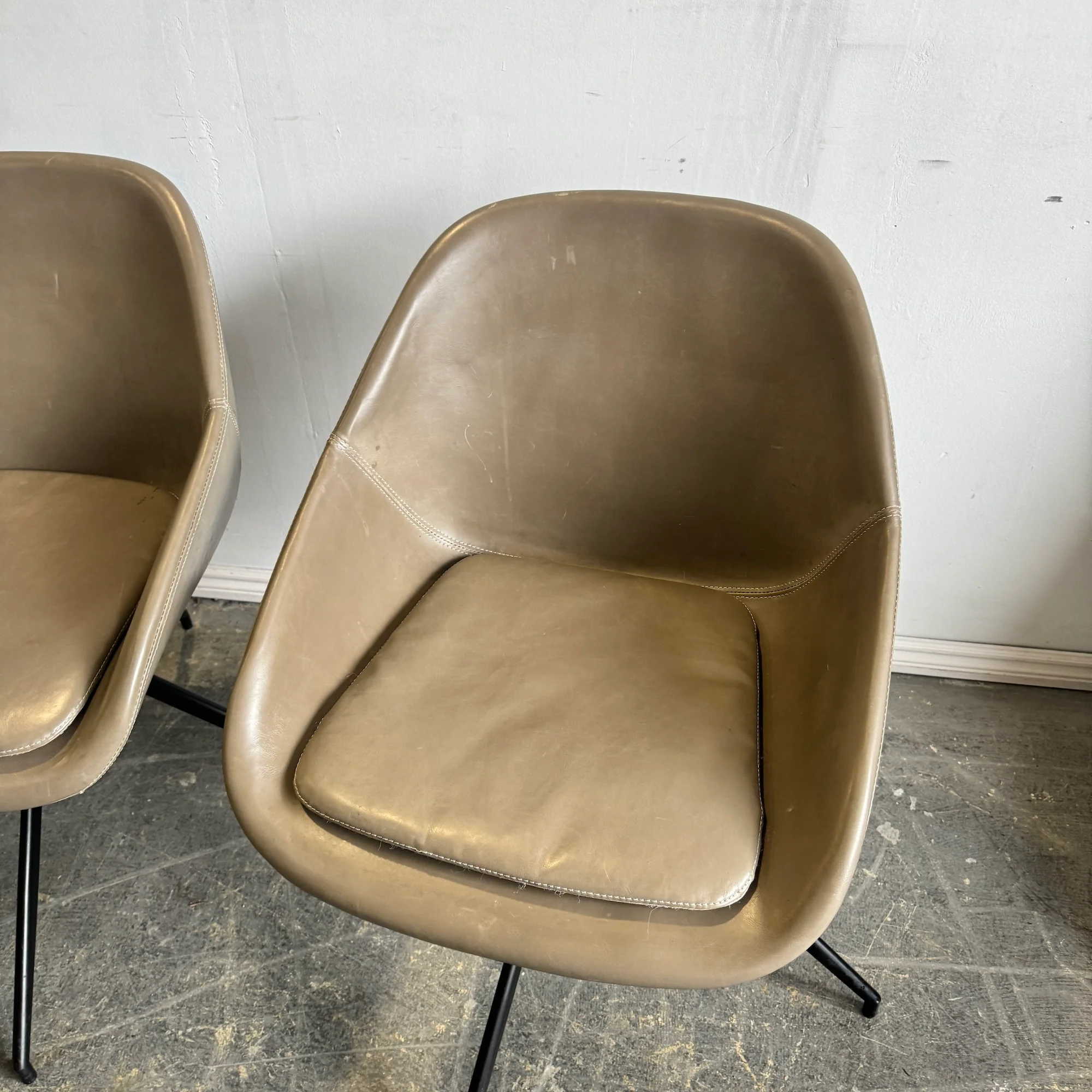 EQ3 Set of 4 Nixon Dining chairs - Image 5