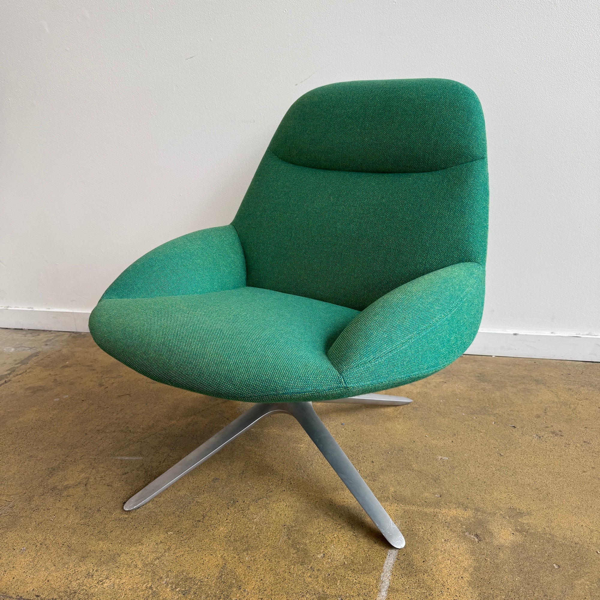 Erik Jørgensen Uma Swivel Lounge Chair by Hannes Wettstein - Image 2