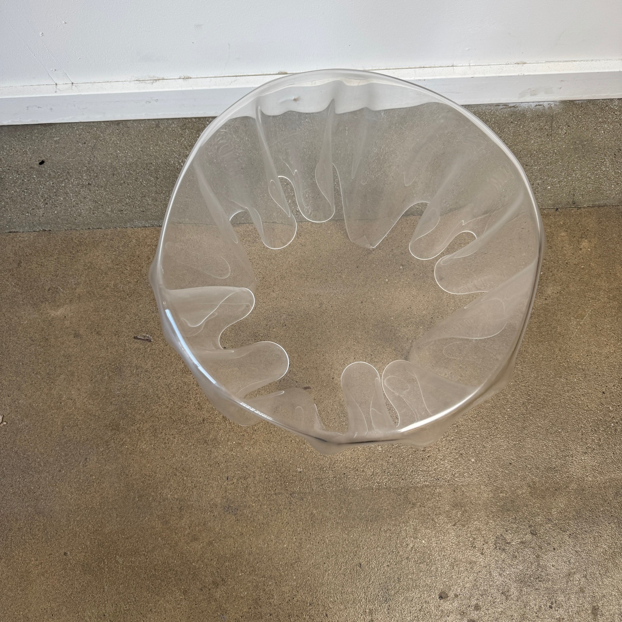Essey - Illusion Table - Ice White - Small - Image 3