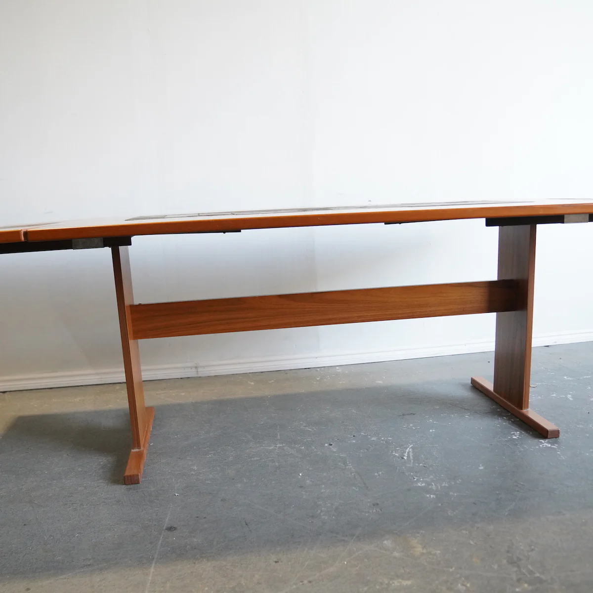 Extendable Mid-century Danish teak dining table by Gangso Furniture - Image 7