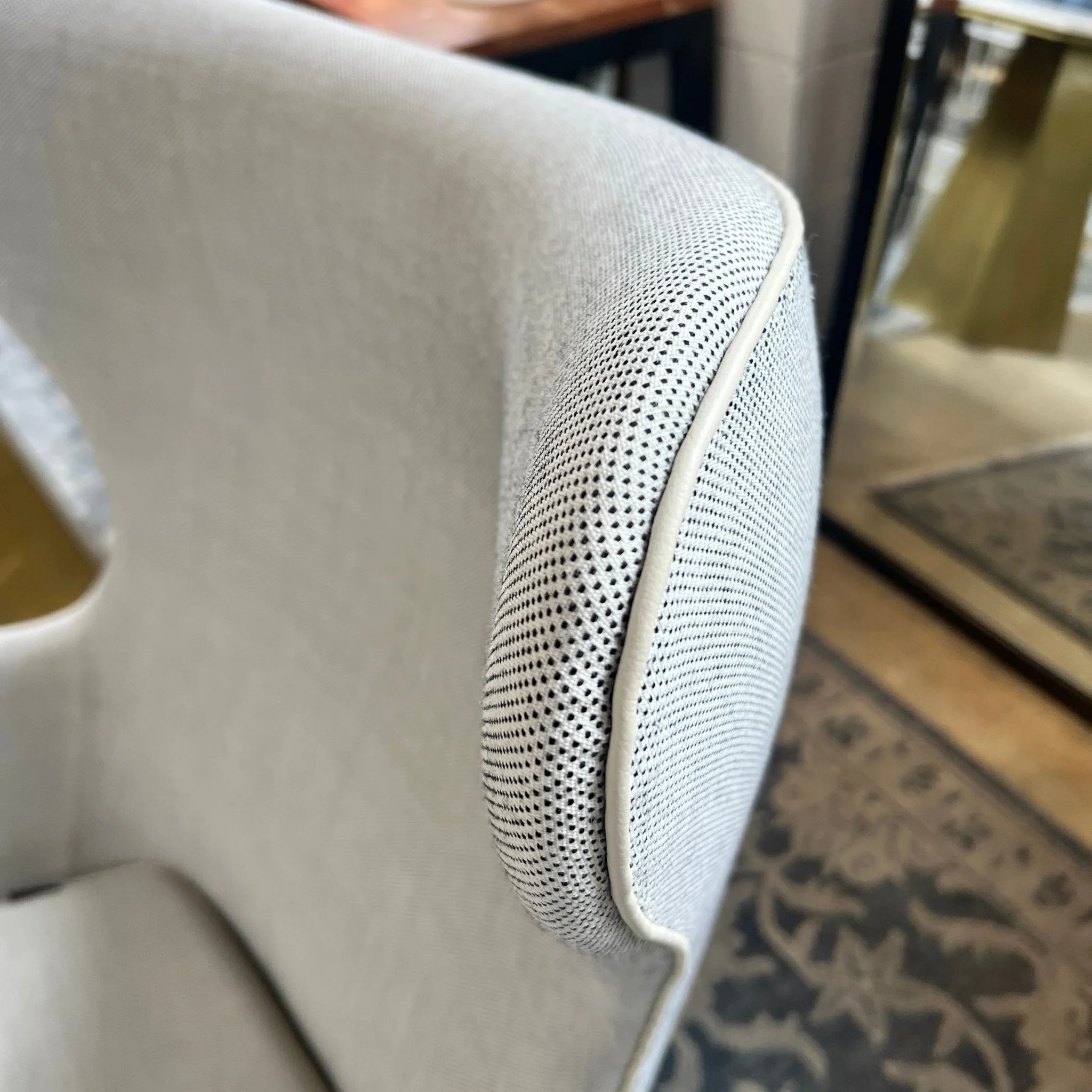 Fritz Hansen Authentic Arne Jacobsen Egg chair by Design Within Reach - Image 6