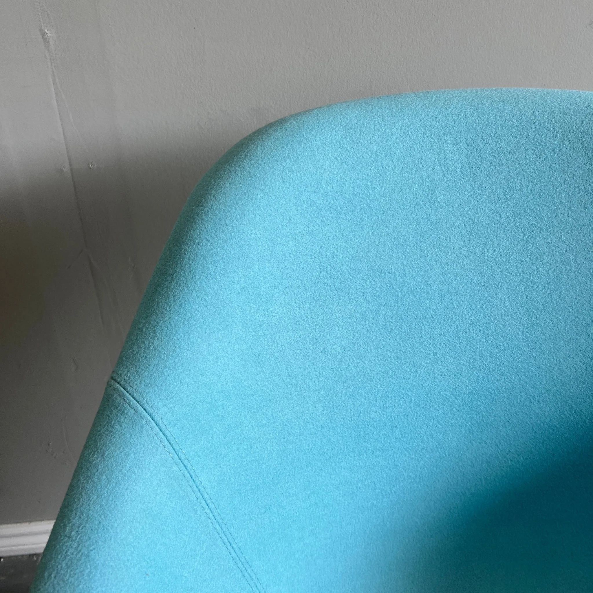 Hay About A Lounge 82 bubble gum blue Armchair - Image 3