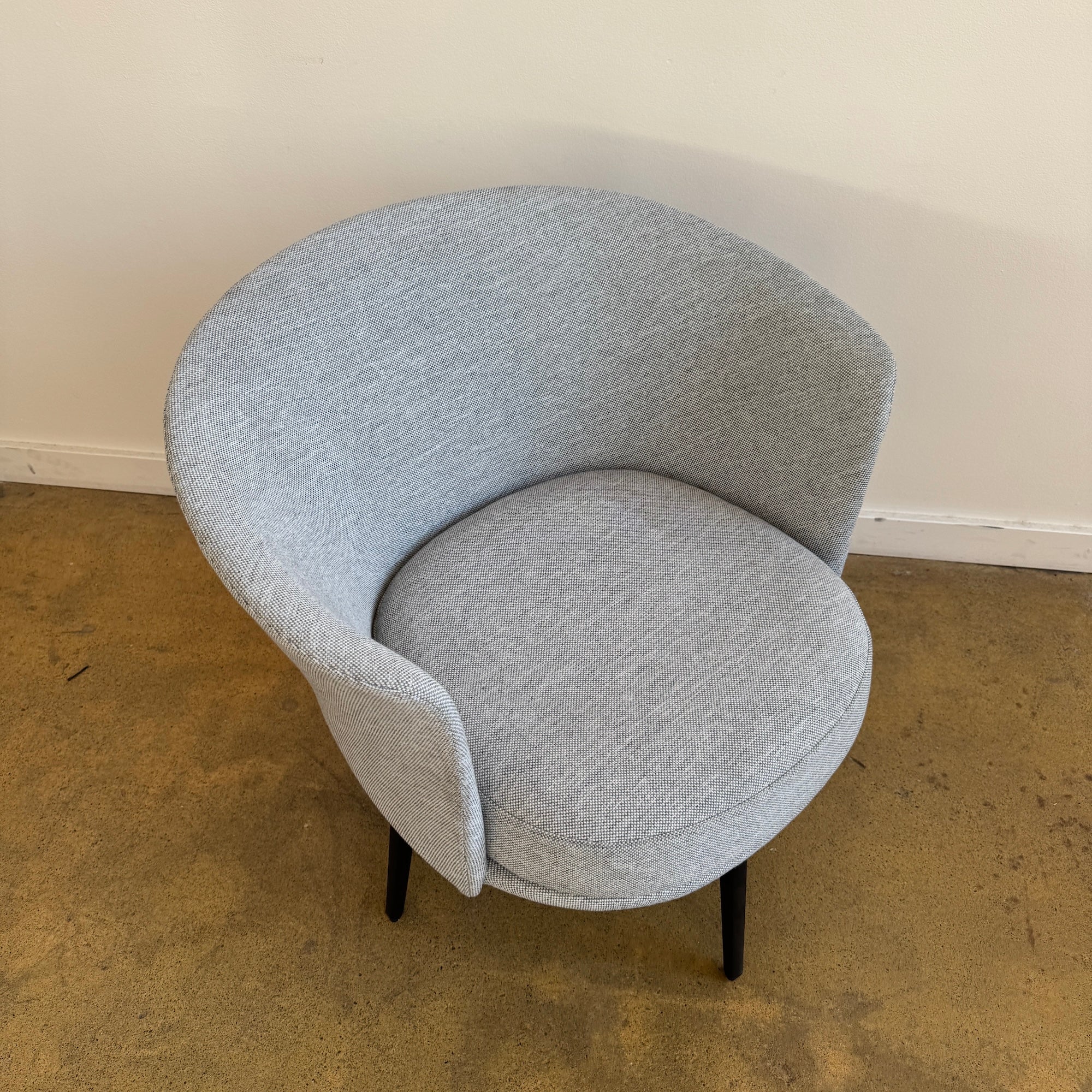 Hay Dorso Swivel Lounge Chair (Like New) - Image 3
