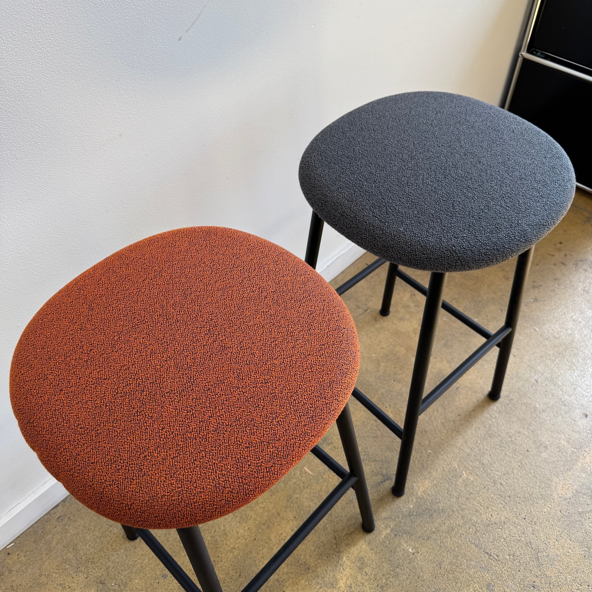 Hem Kendo Barstools - Image 3