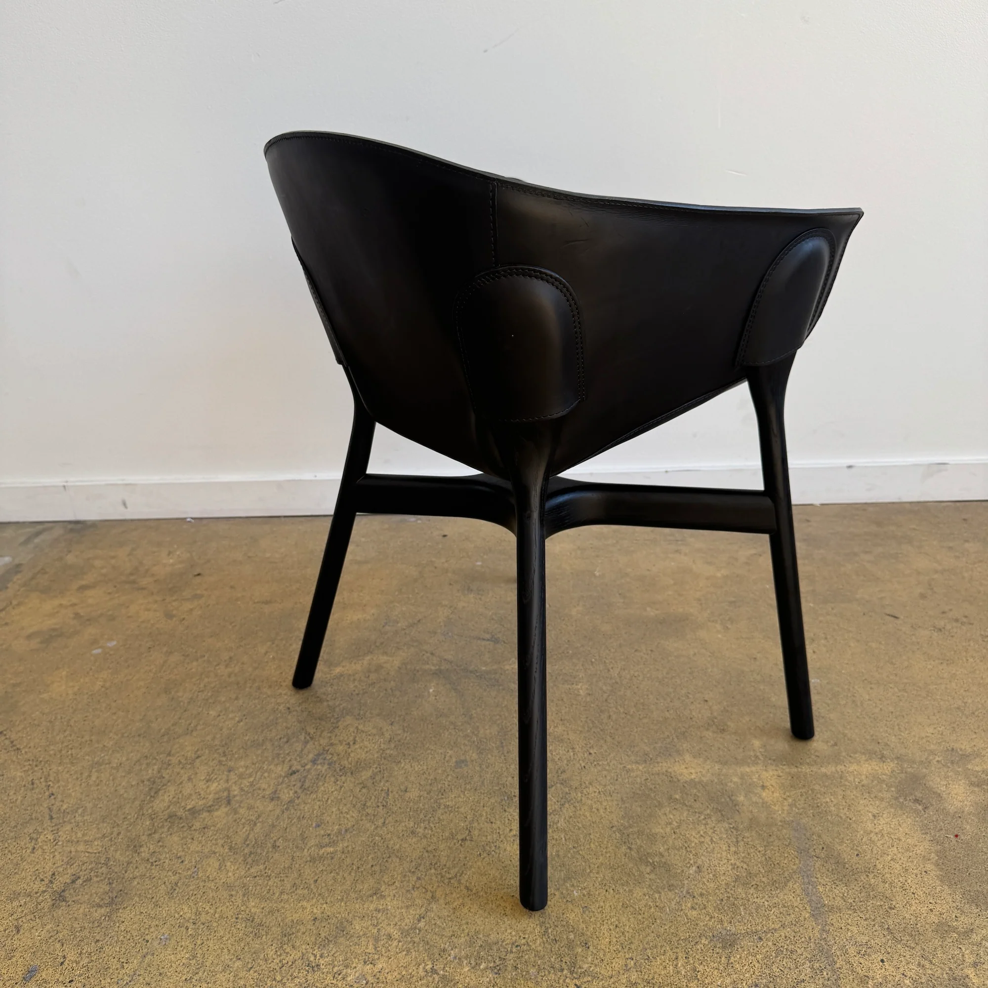 Hem Pocket Chair - Image 3