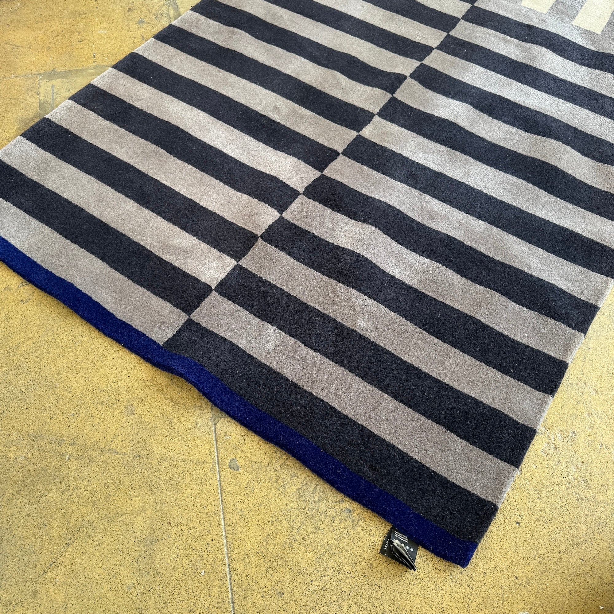 Hem Stripe Slate Medium Rug - Image 7