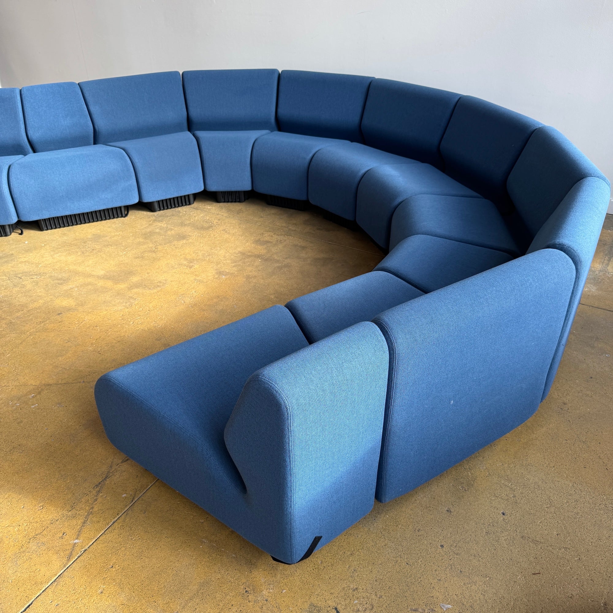 Herman Miller Don Chadwick 12 Piece Modular Sofa - Image 10