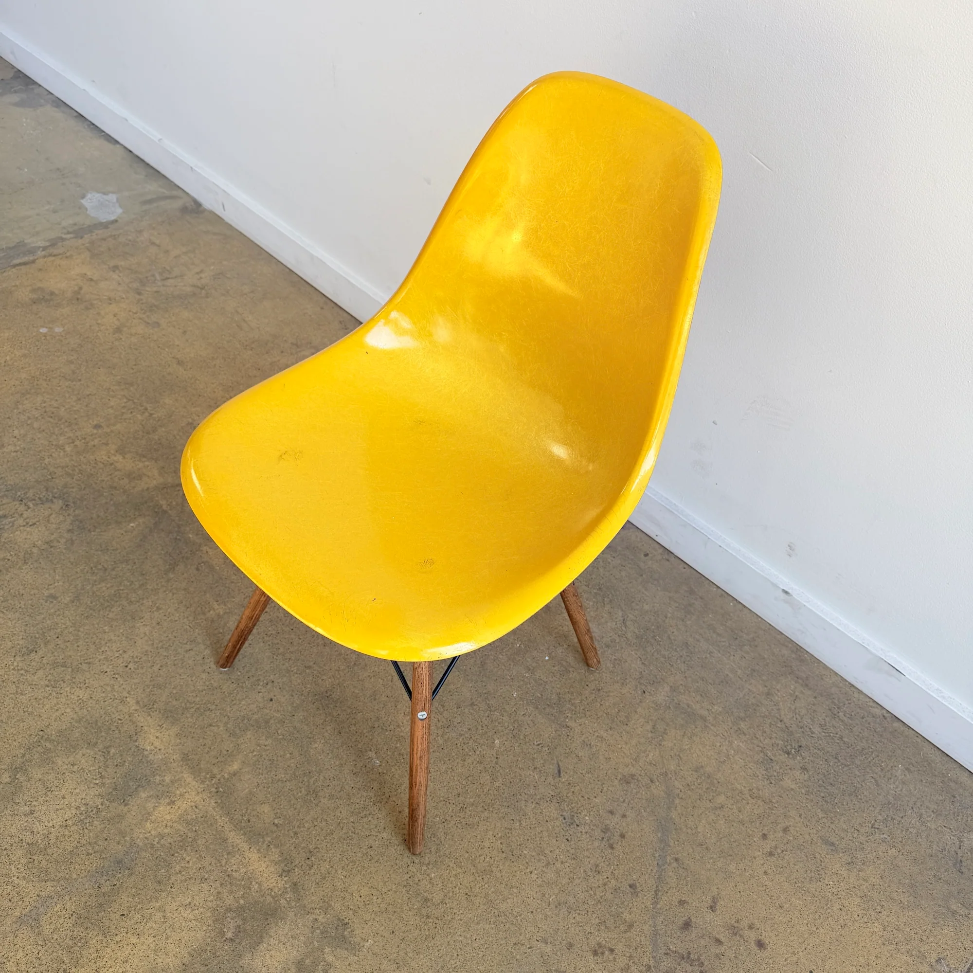 Herman Miller Eames Molded Fiberglass - Yellow - Image 3